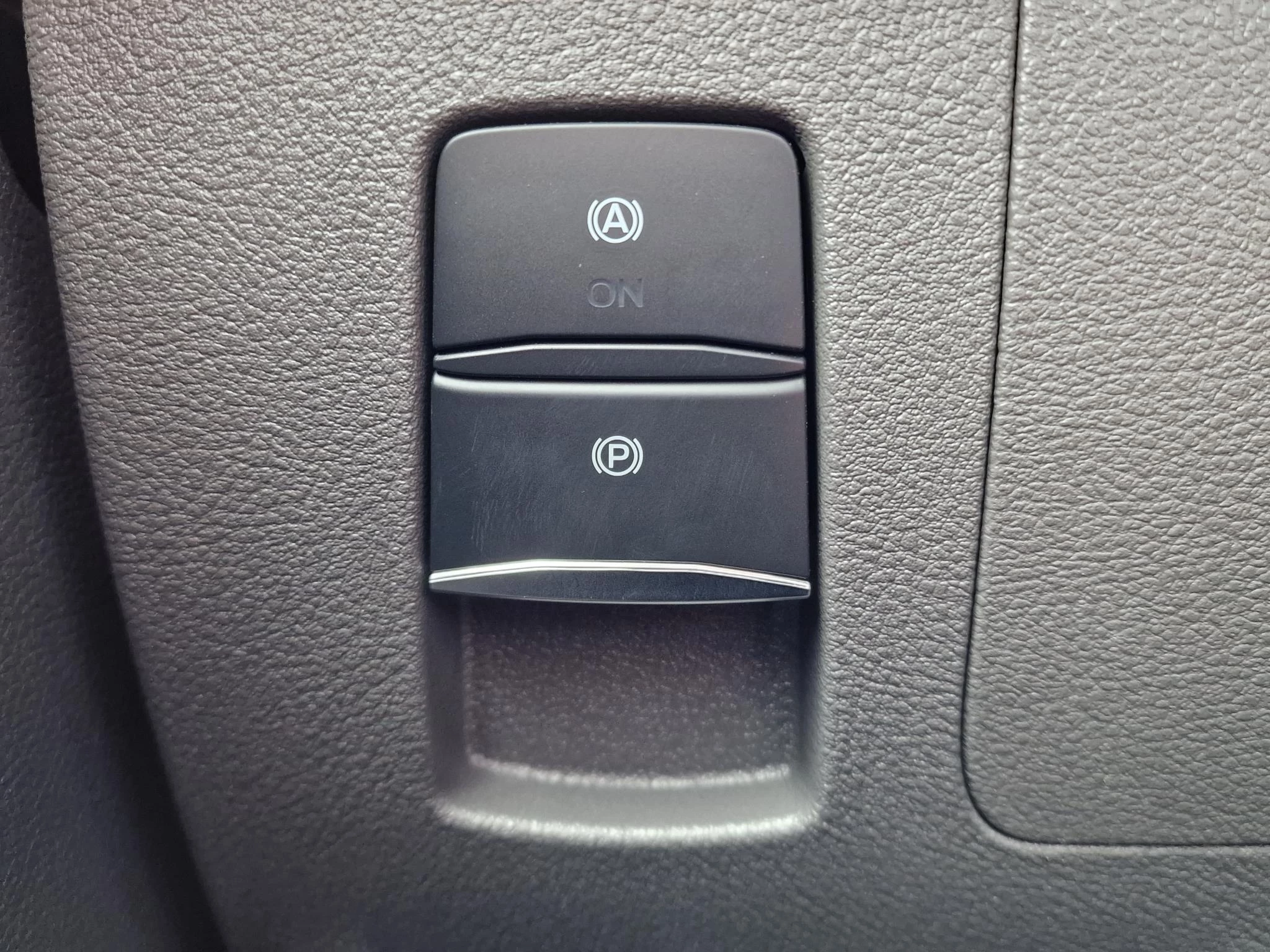 Ford-E-Transit-image-23