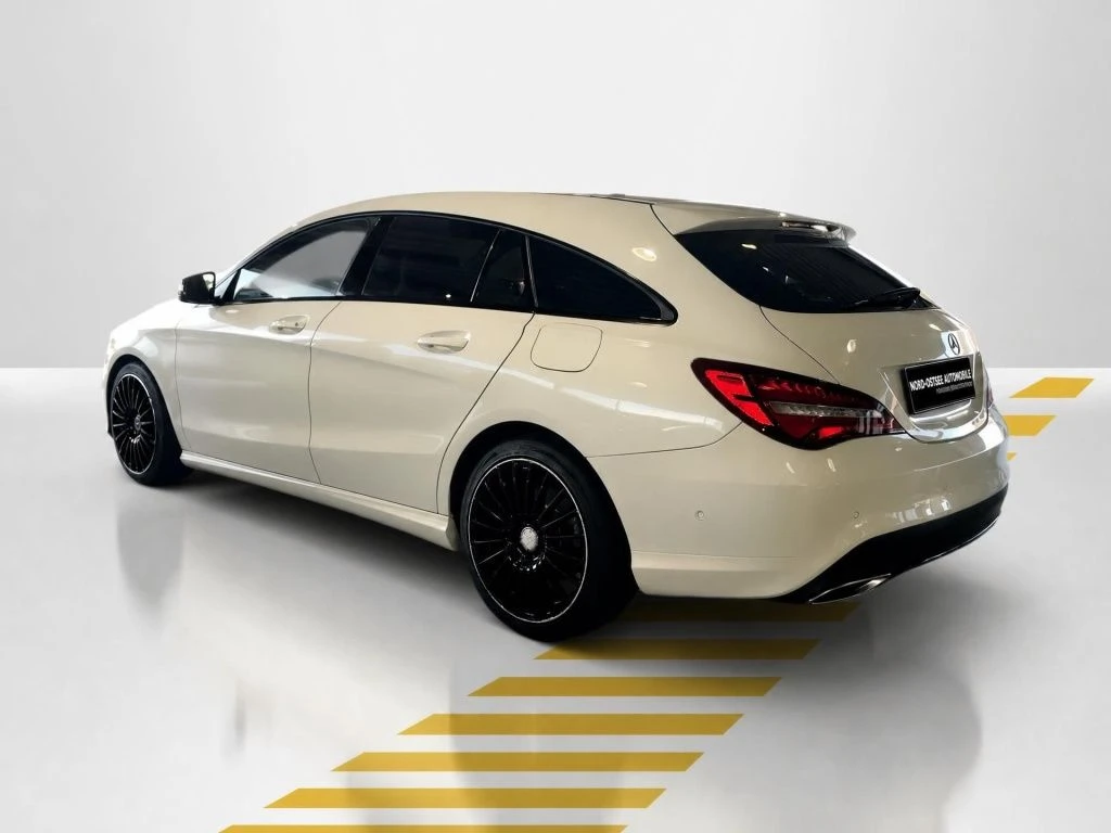 Mercedes-Benz-CLA 180-image-11