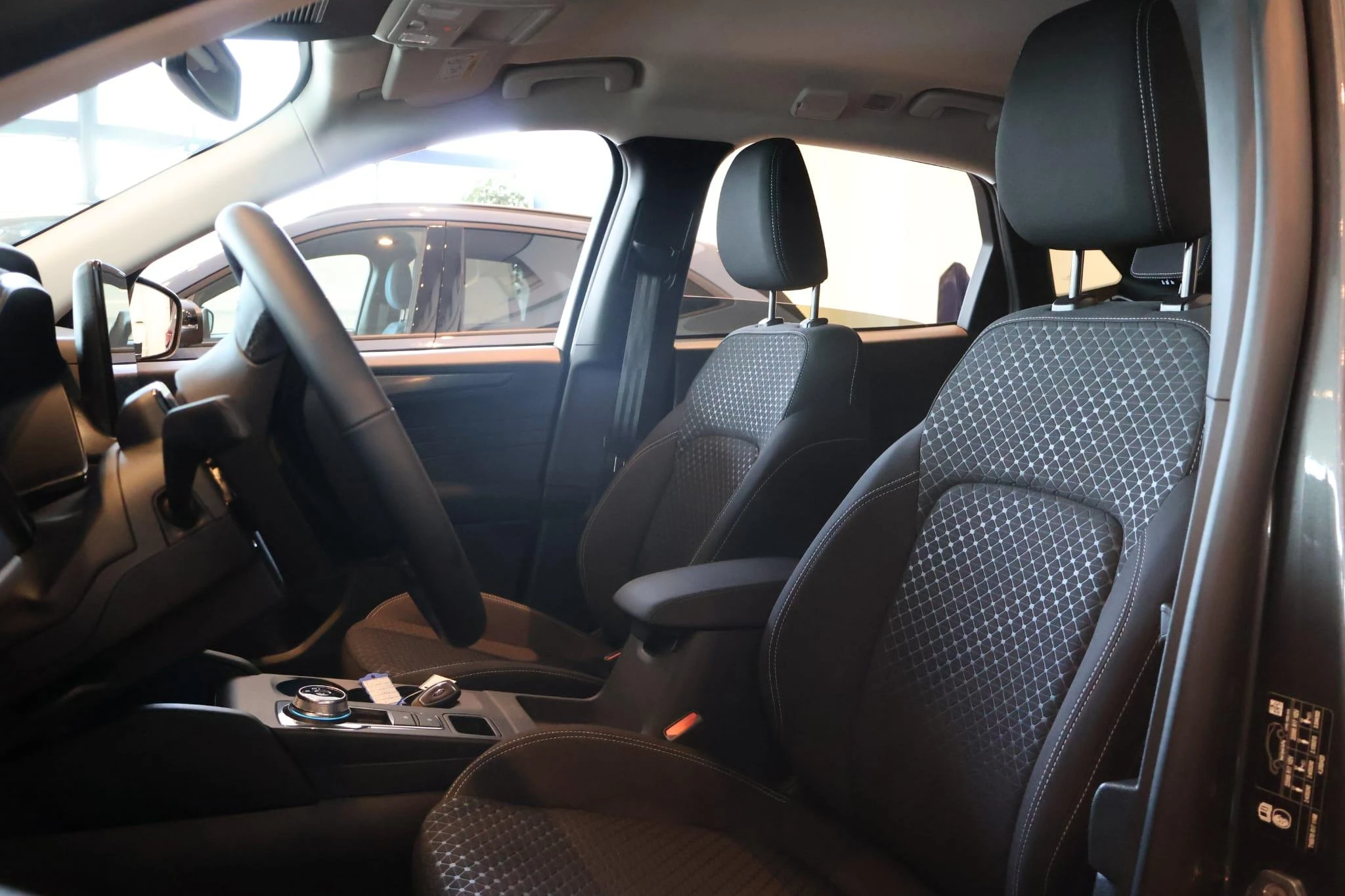 Ford-Kuga-image-11