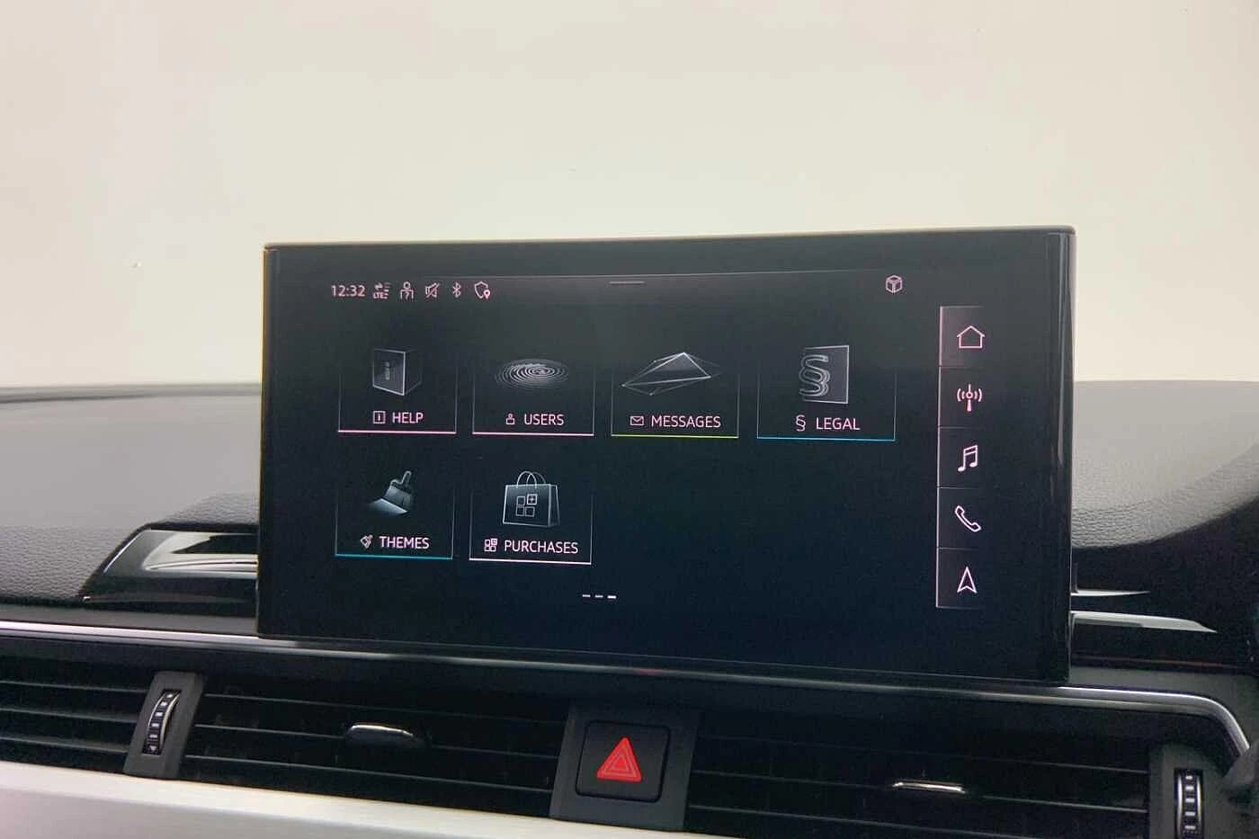 Audi-A4-image-16
