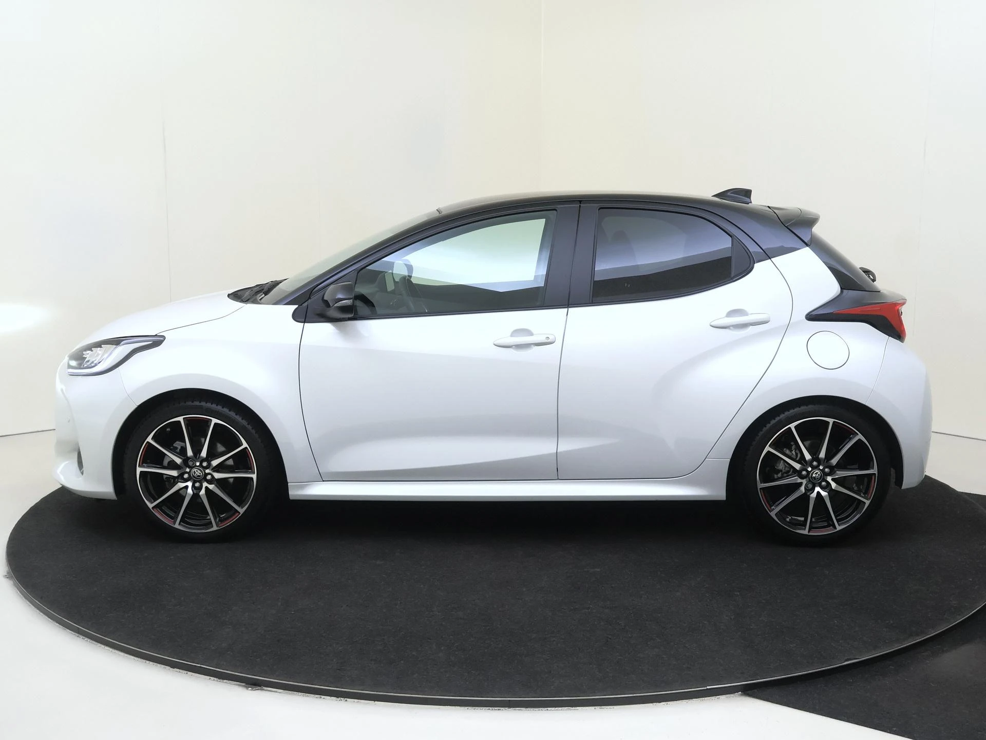 Toyota Yaris 1.5 Hybrid GR Sport