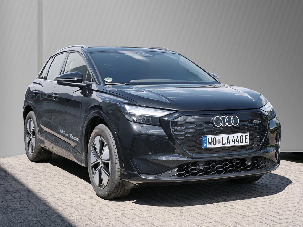Audi-Q4 e-tron-image-2