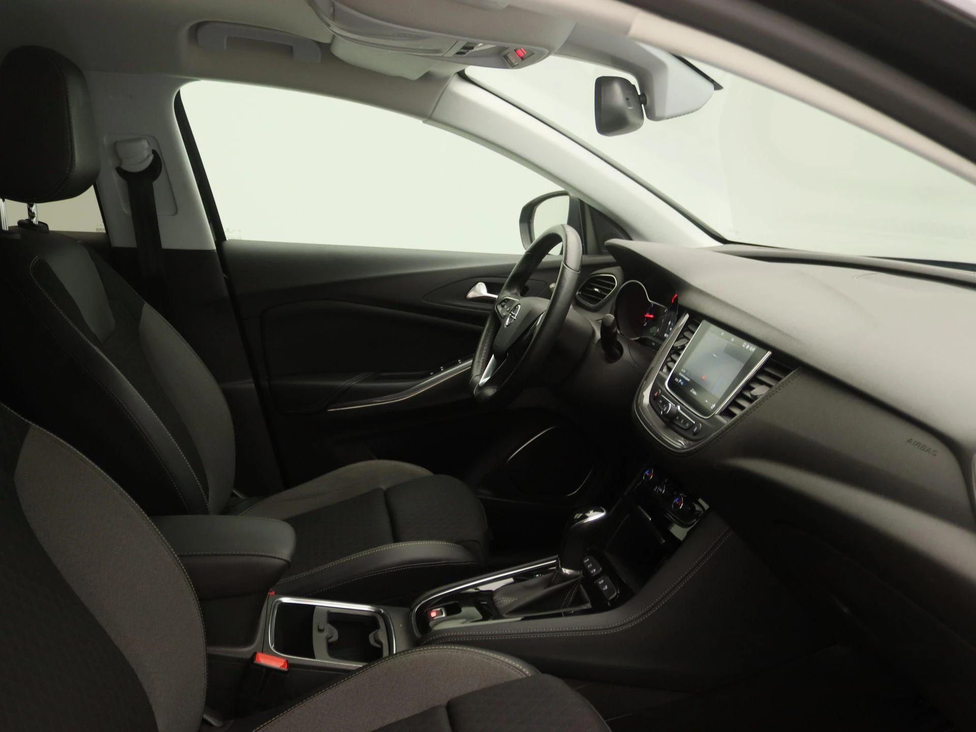 Opel-Grandland X-image-23