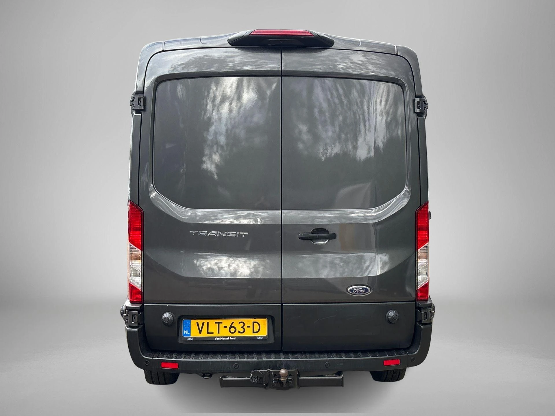 Ford-Transit-image-2