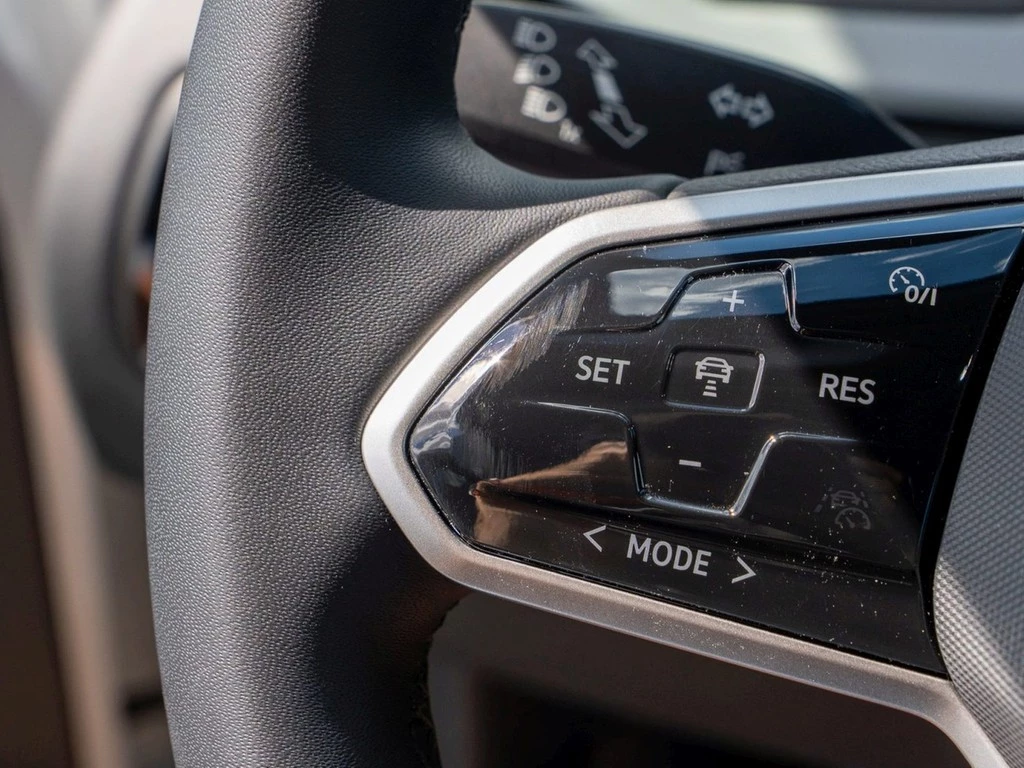 Volkswagen ID.3 Pro Move IQ Light, Navi, Rear-View, ZGV