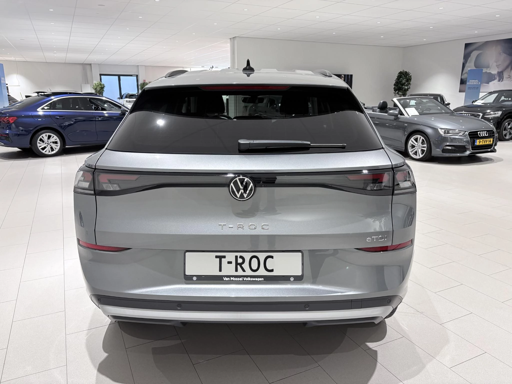 Volkswagen T-Roc 1.5 eTsi Life First Edition 116 PK Automaat