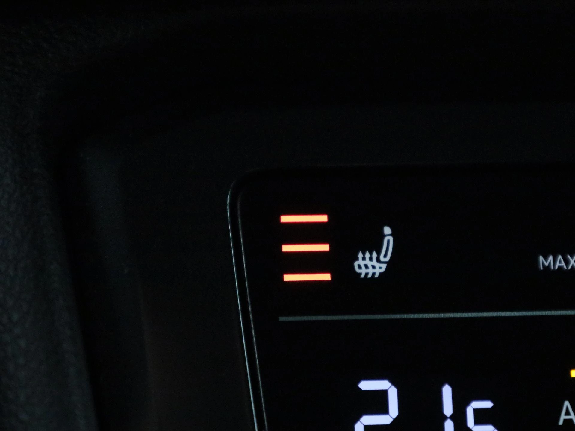 Volkswagen-Tiguan-image-28