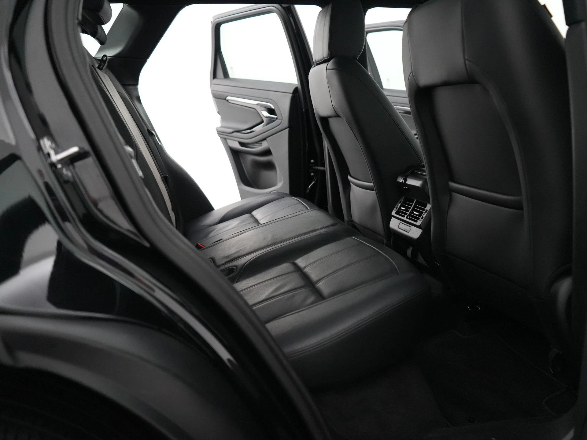 Land Rover Range Rover Evoque 1.5 P300e AWD R-Dynamic SE