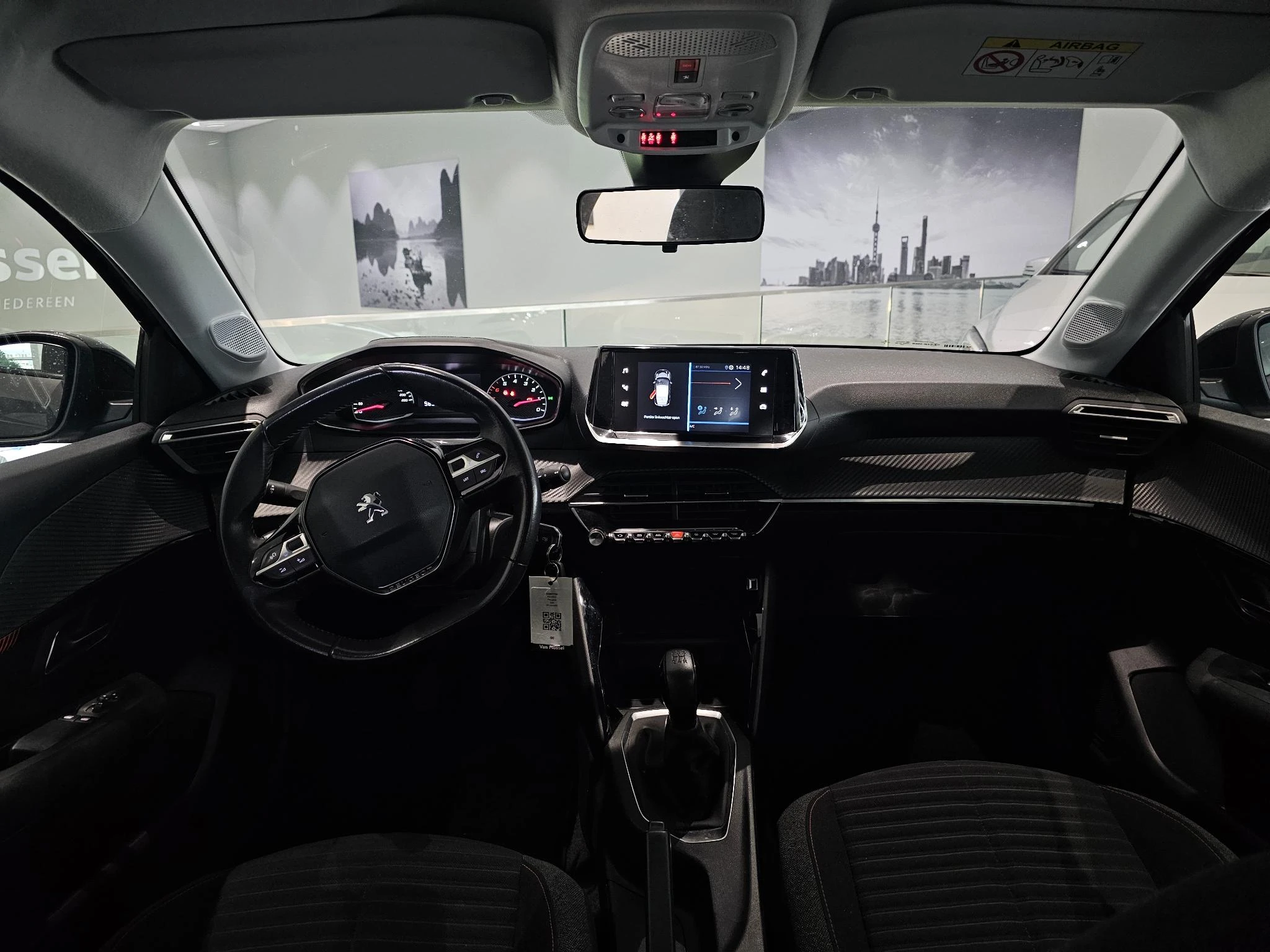 Peugeot-208-image-9