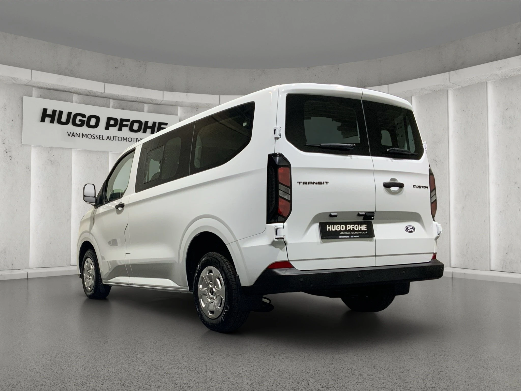 Ford-Transit Custom-image-2