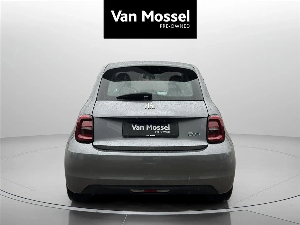 Fiat-500e-image-6