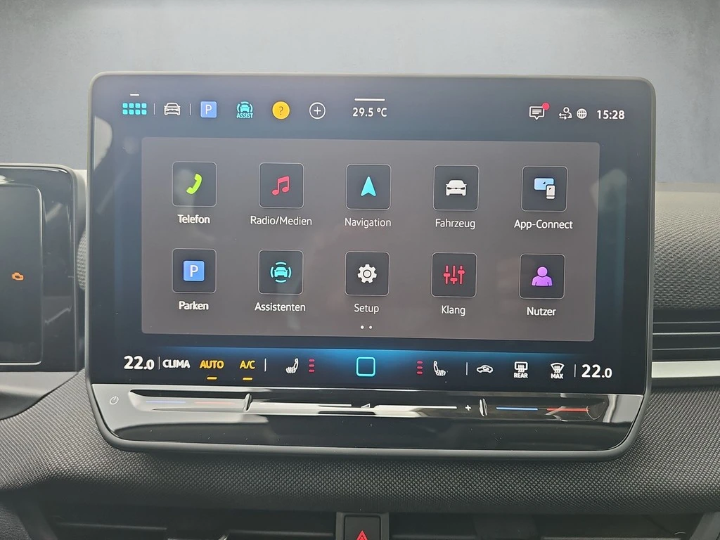 Volkswagen T-Roc 1.5l eTSI Life *ACC*LED