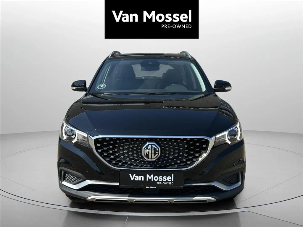 MG-ZS EV-image-1