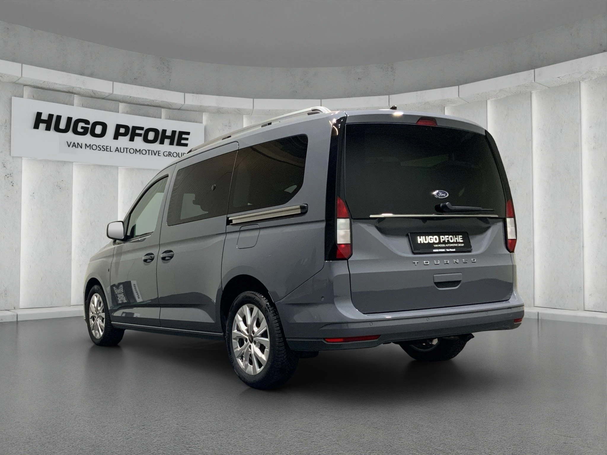 Ford-Tourneo Connect-image-2