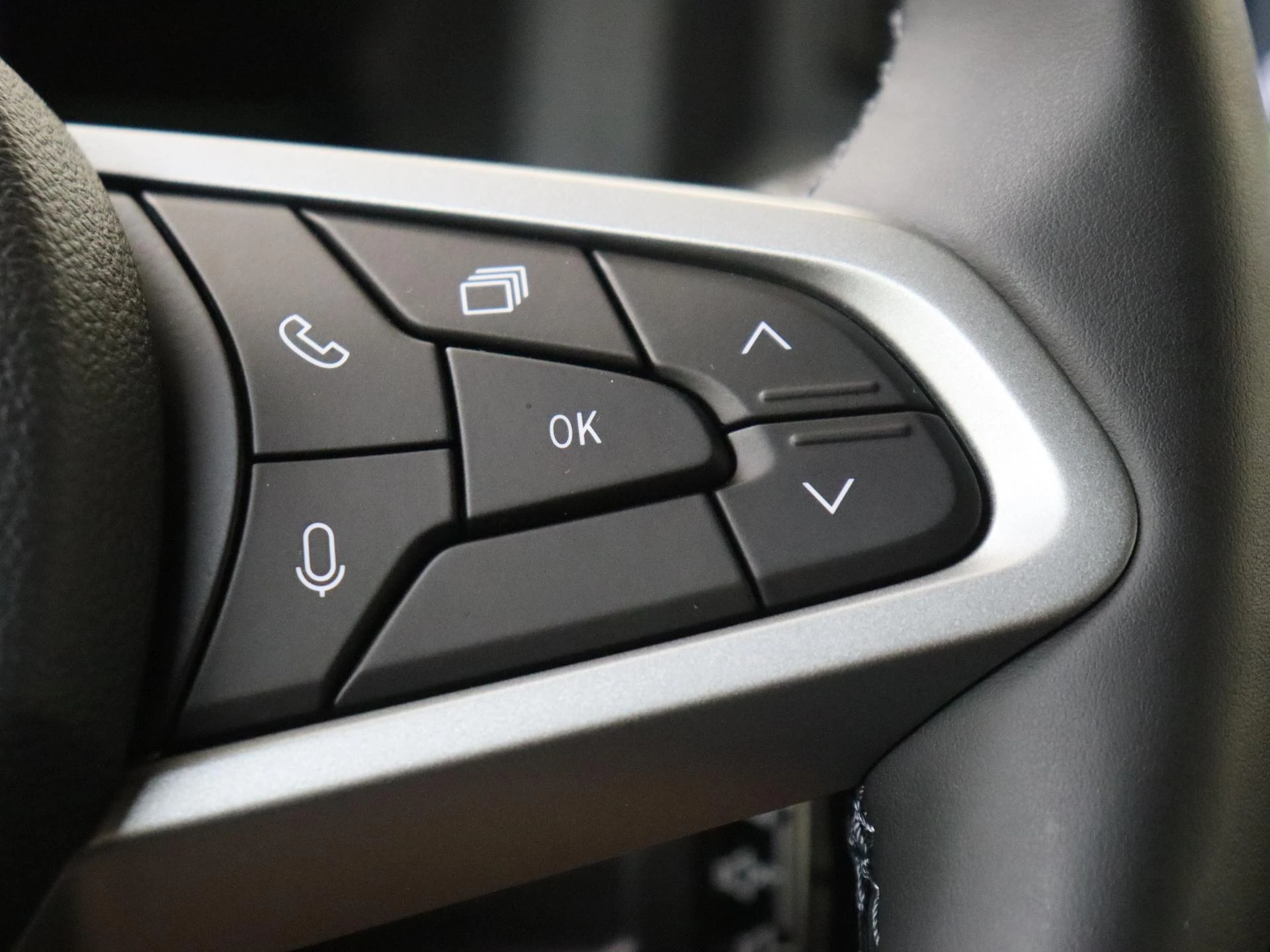Dacia-Duster-image-12