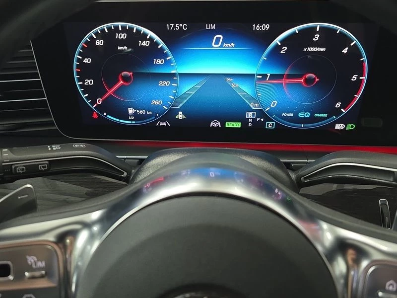 Mercedes-Benz GLE 300 d 4M PANO AHK MULTIBEAM DISTR. MBUX NAVI