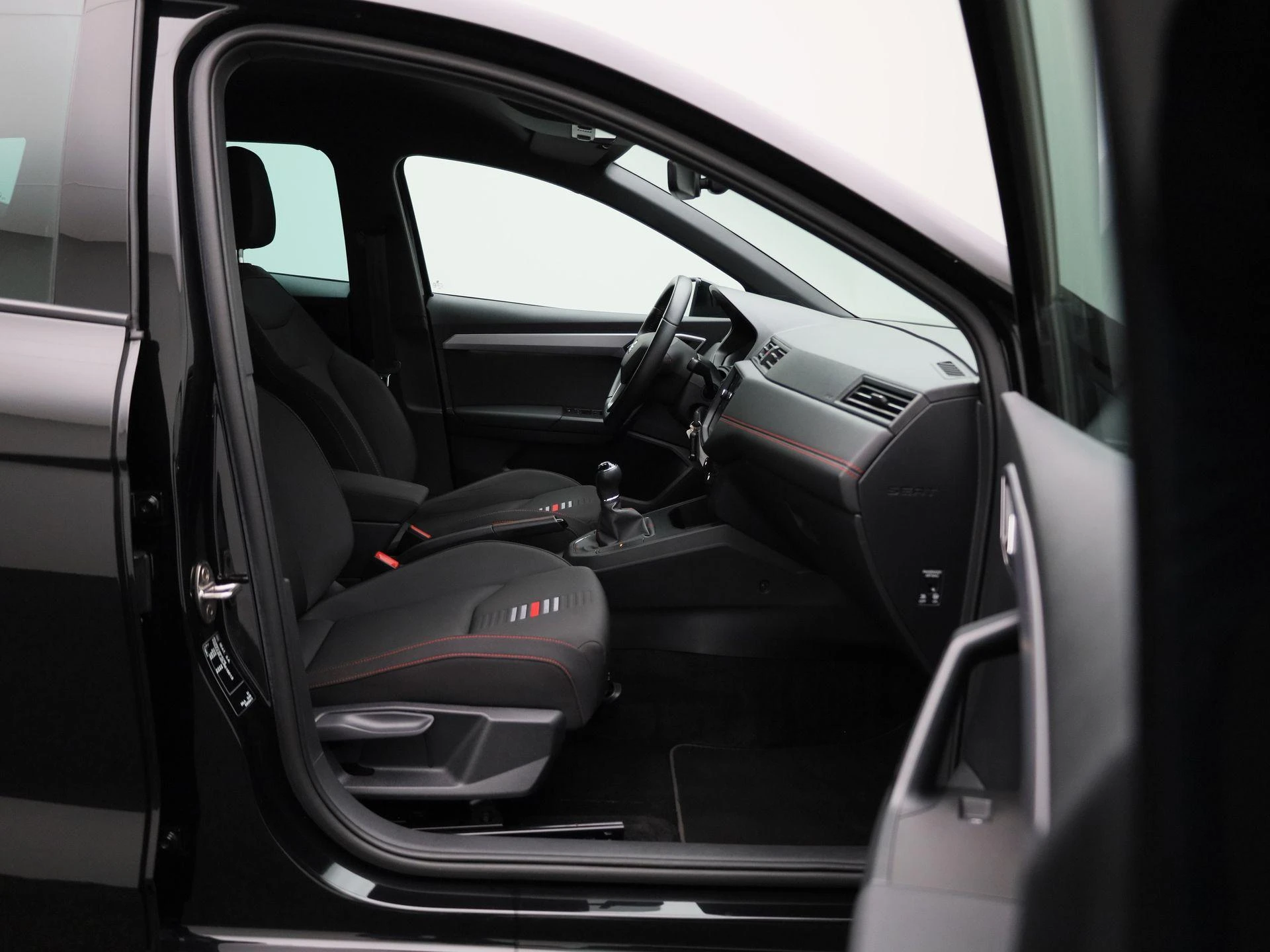 SEAT-Ibiza-image-35