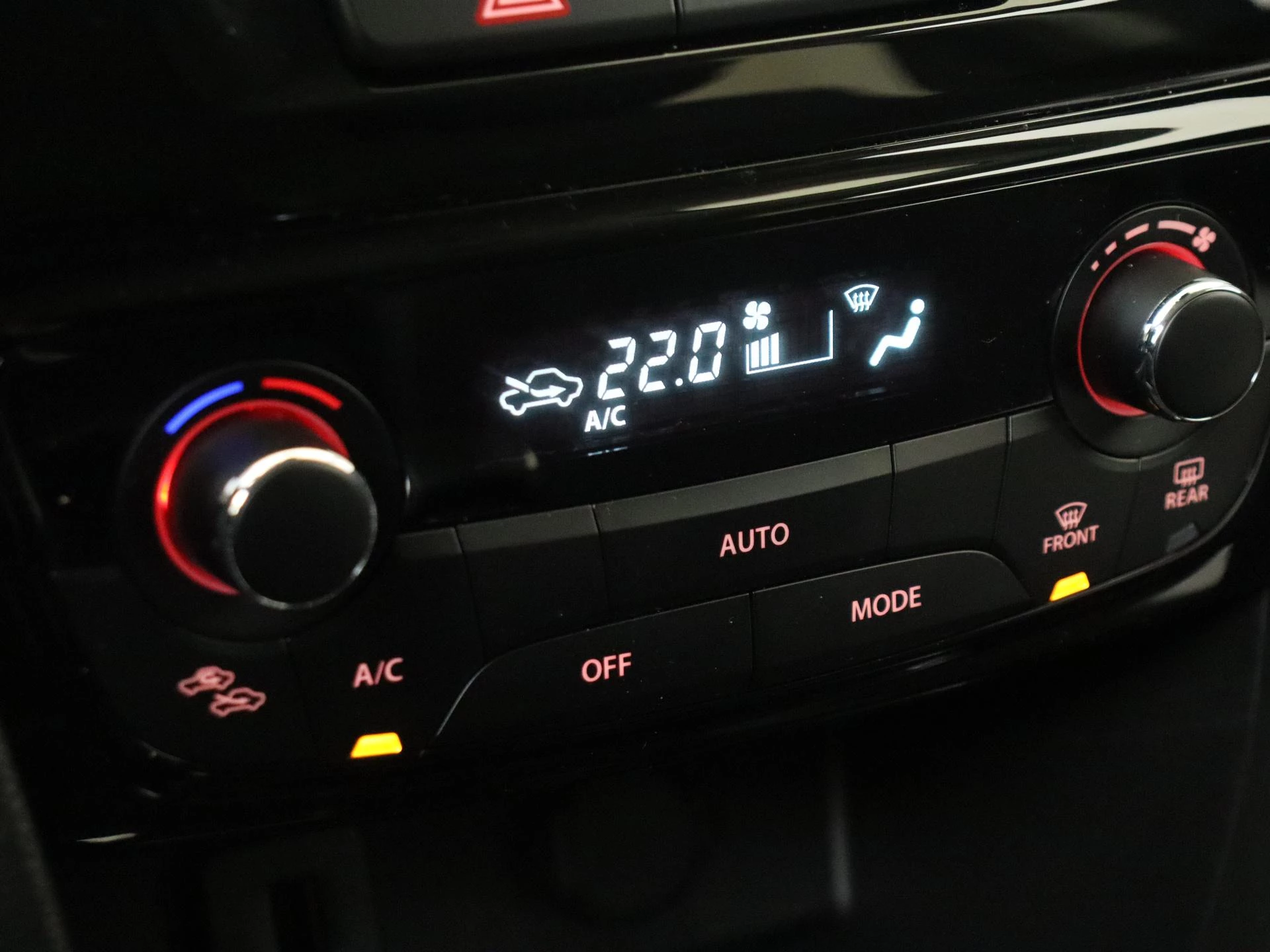 Suzuki-Vitara-image-26