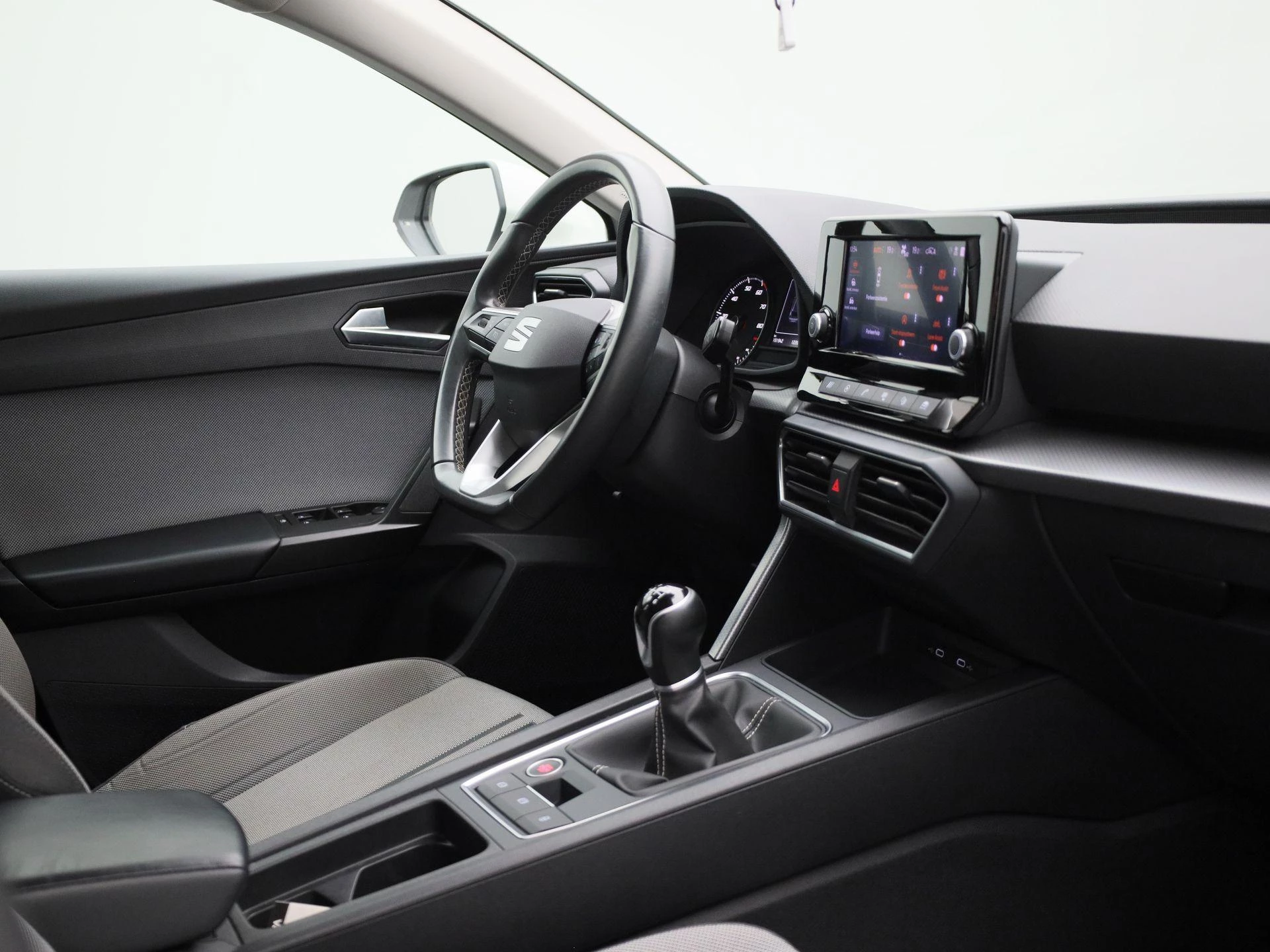 SEAT-Leon-image-29