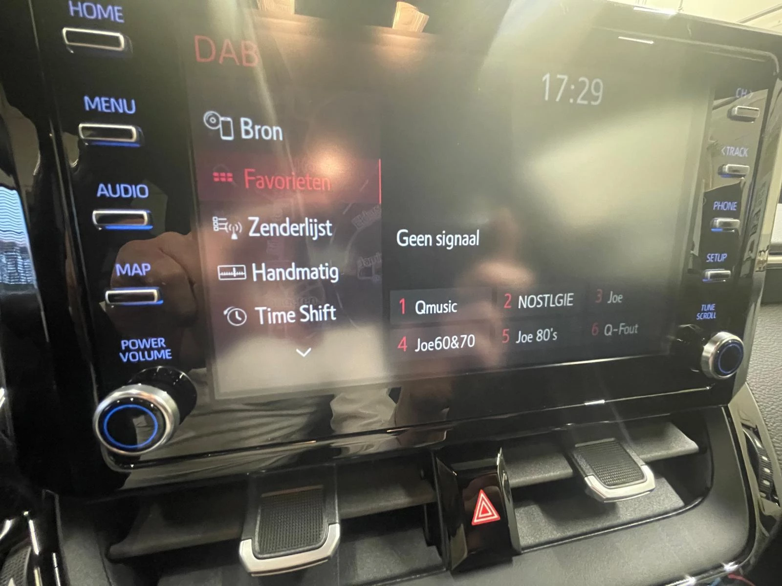 Toyota Corolla 1.8 Hybrid Style e-CVT