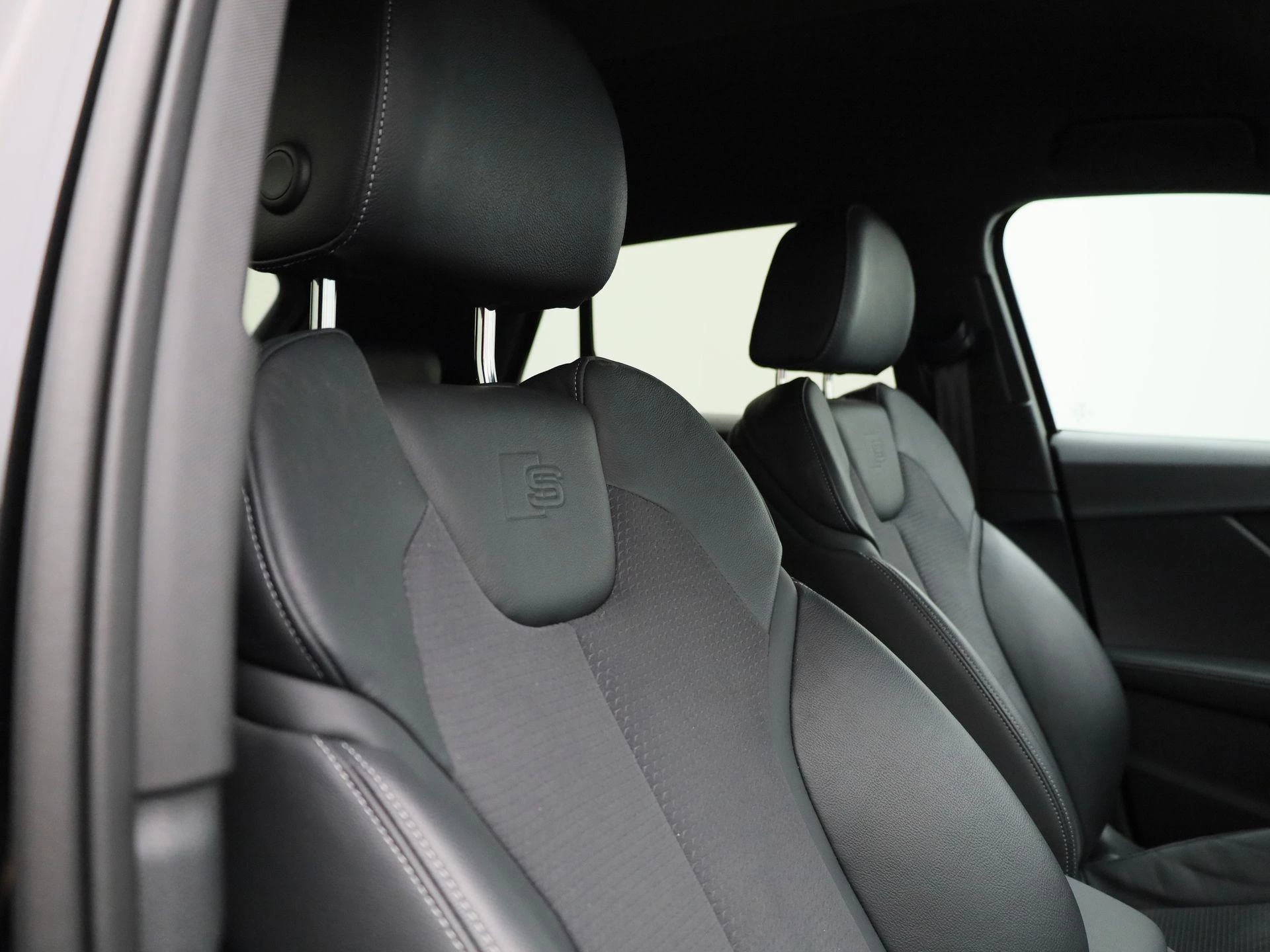 Audi Q2 35 TFSI S Edition 150 PK