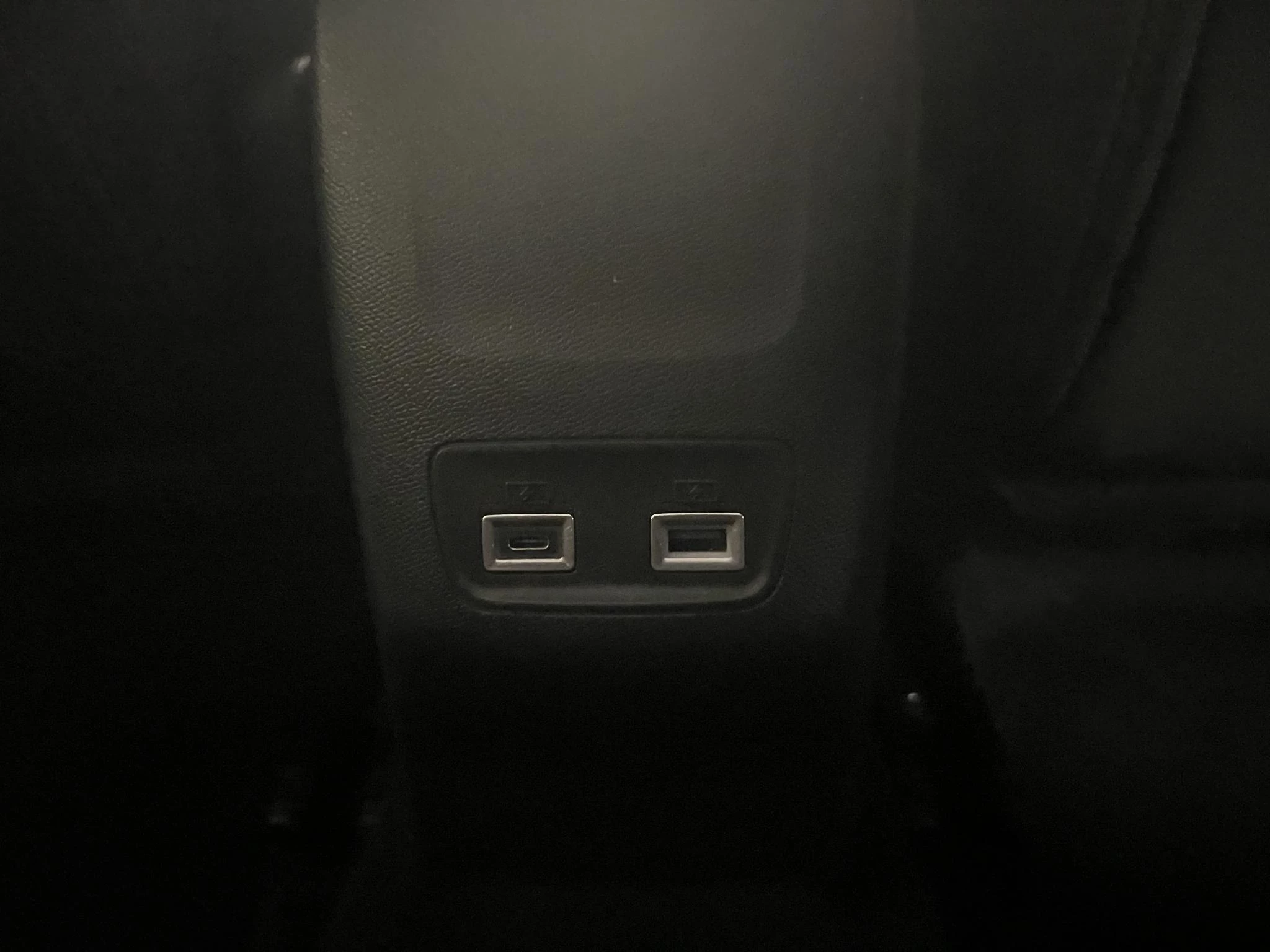 Peugeot-208-image-22