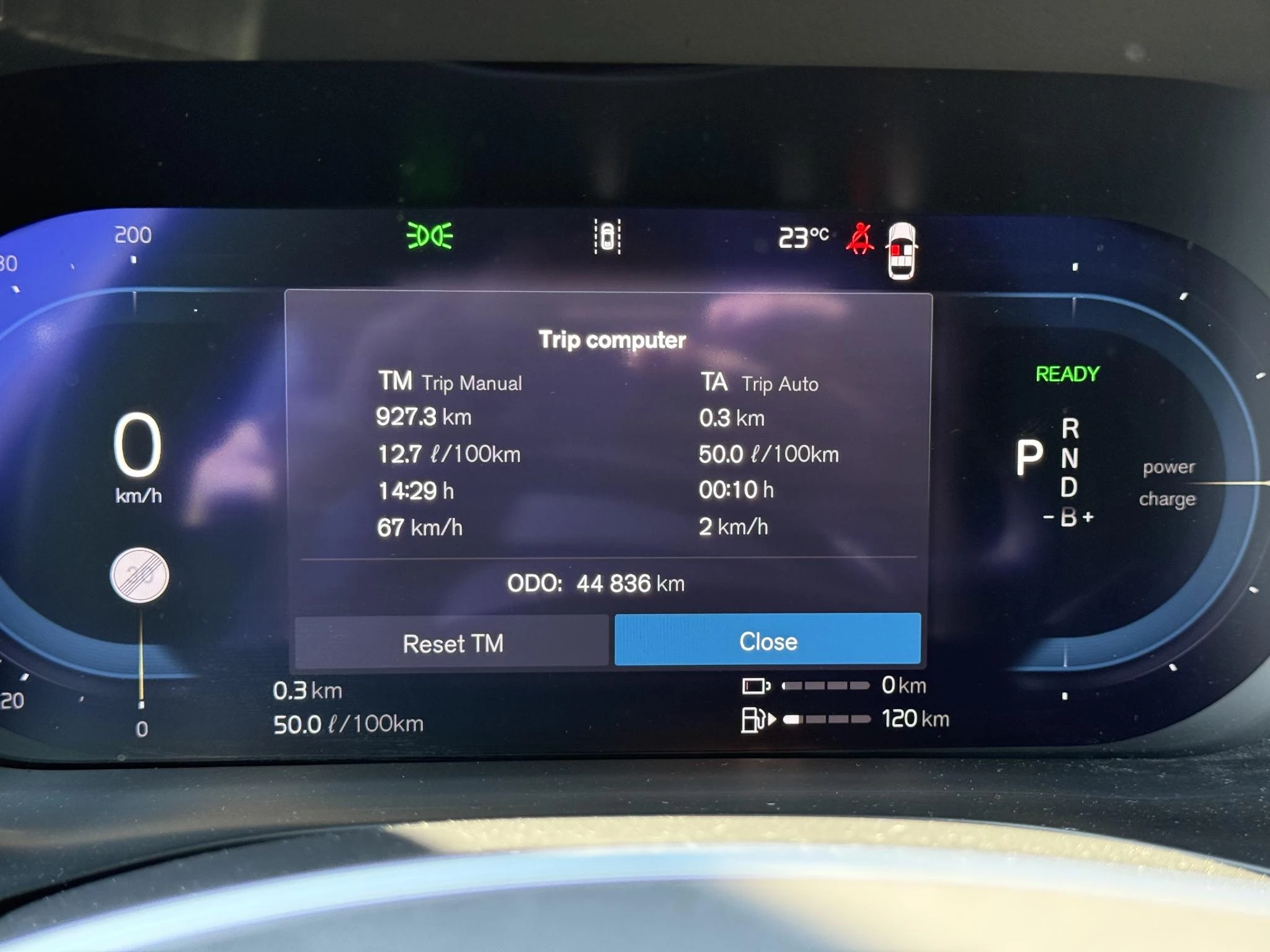 Volvo XC60 T6 Plug-in Hybrid AWD Plus Black Edition