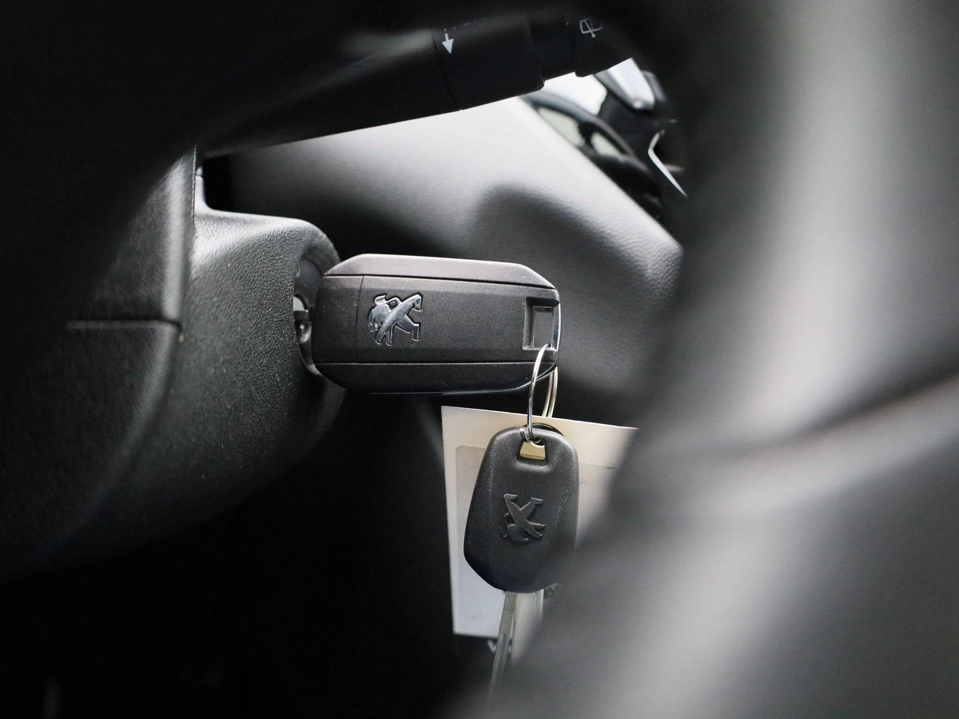 Peugeot-208-image-17