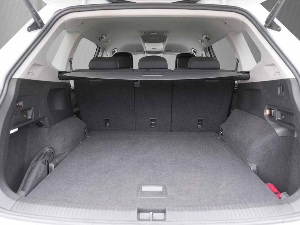 Volkswagen Tiguan Allspace 2.0 TDI DSG Life *AHK*LED*Navi*PDC*Kamera*ACC*Lane-Assist*Sitzhzg.*Climatronic