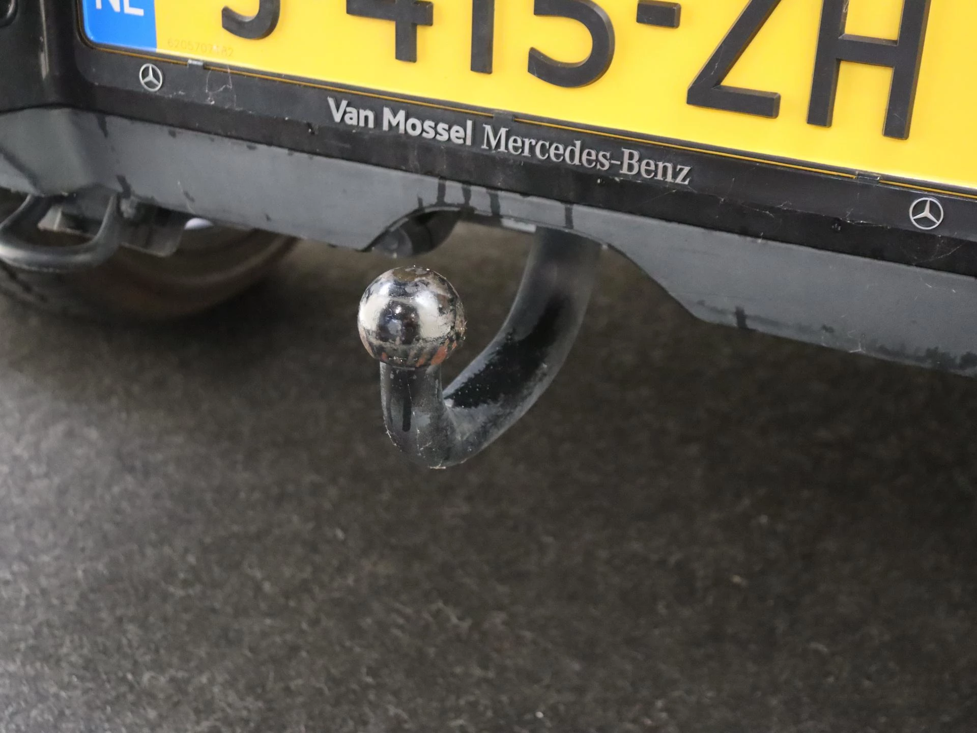 Mercedes-Benz-G-Klasse-image-43