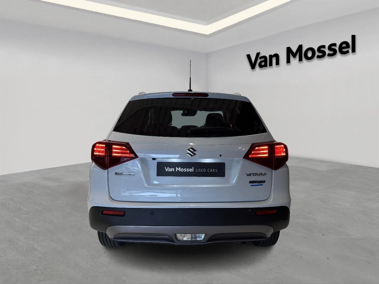 Suzuki-Grand Vitara-image-2