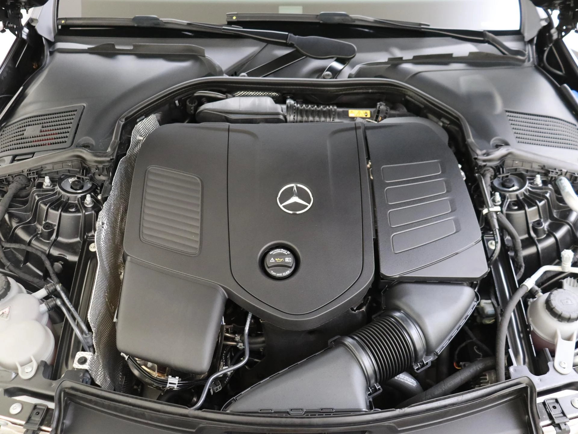 Mercedes-Benz C-Klasse 400 e 4MATIC AMG Line