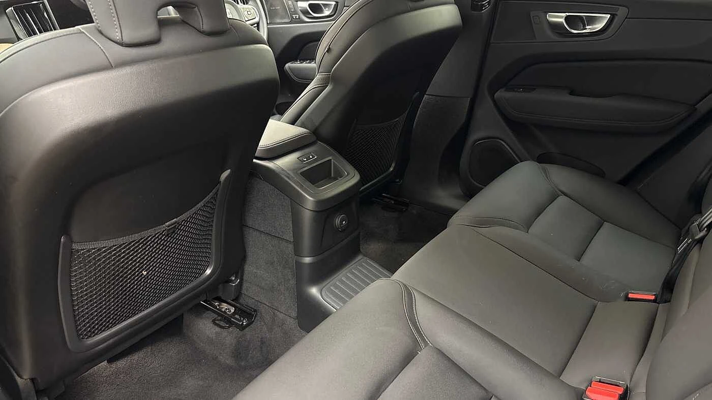 Volvo-XC60-image-12