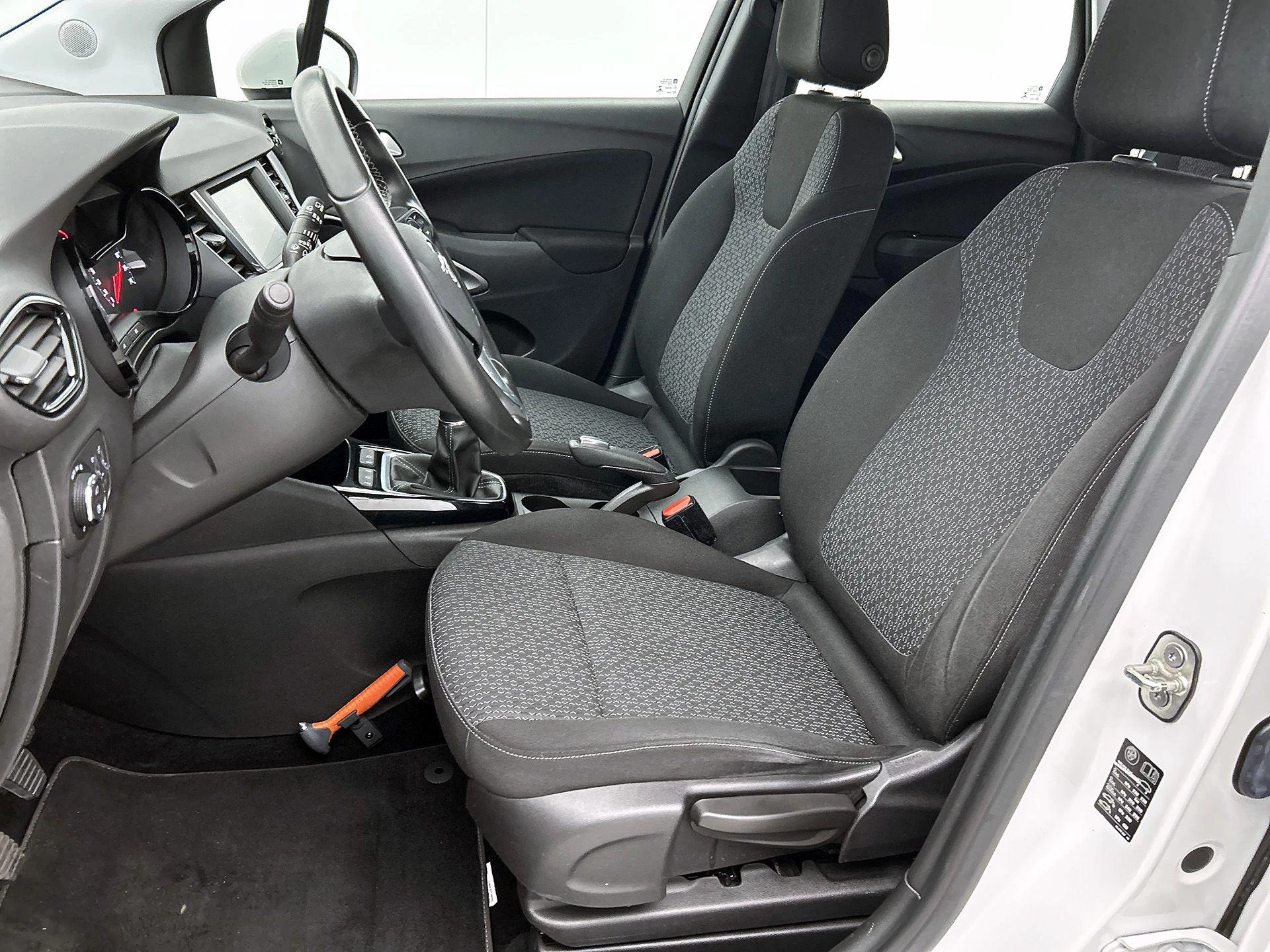 Opel-Crossland X-image-36