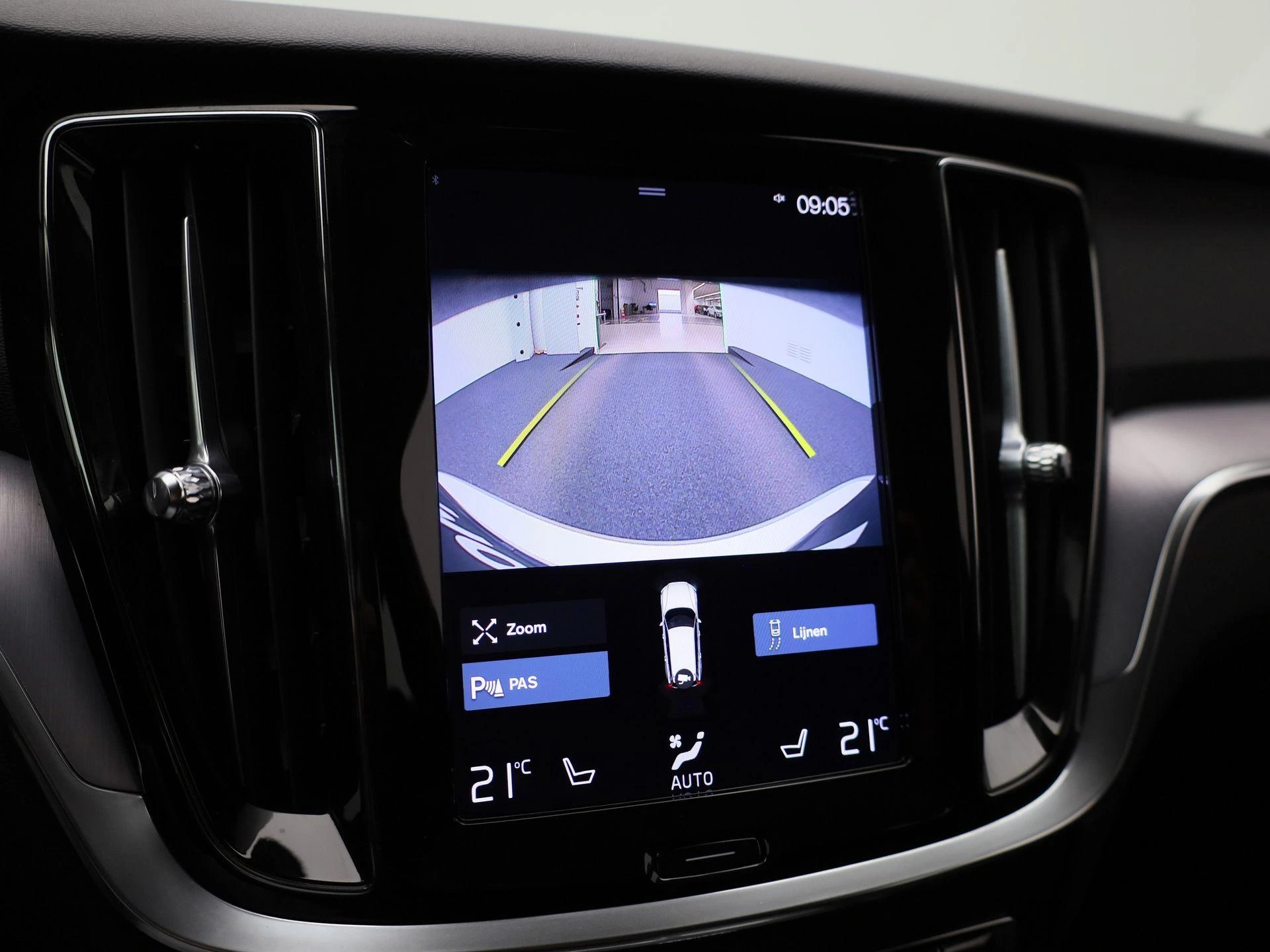 Volvo-V60-image-28