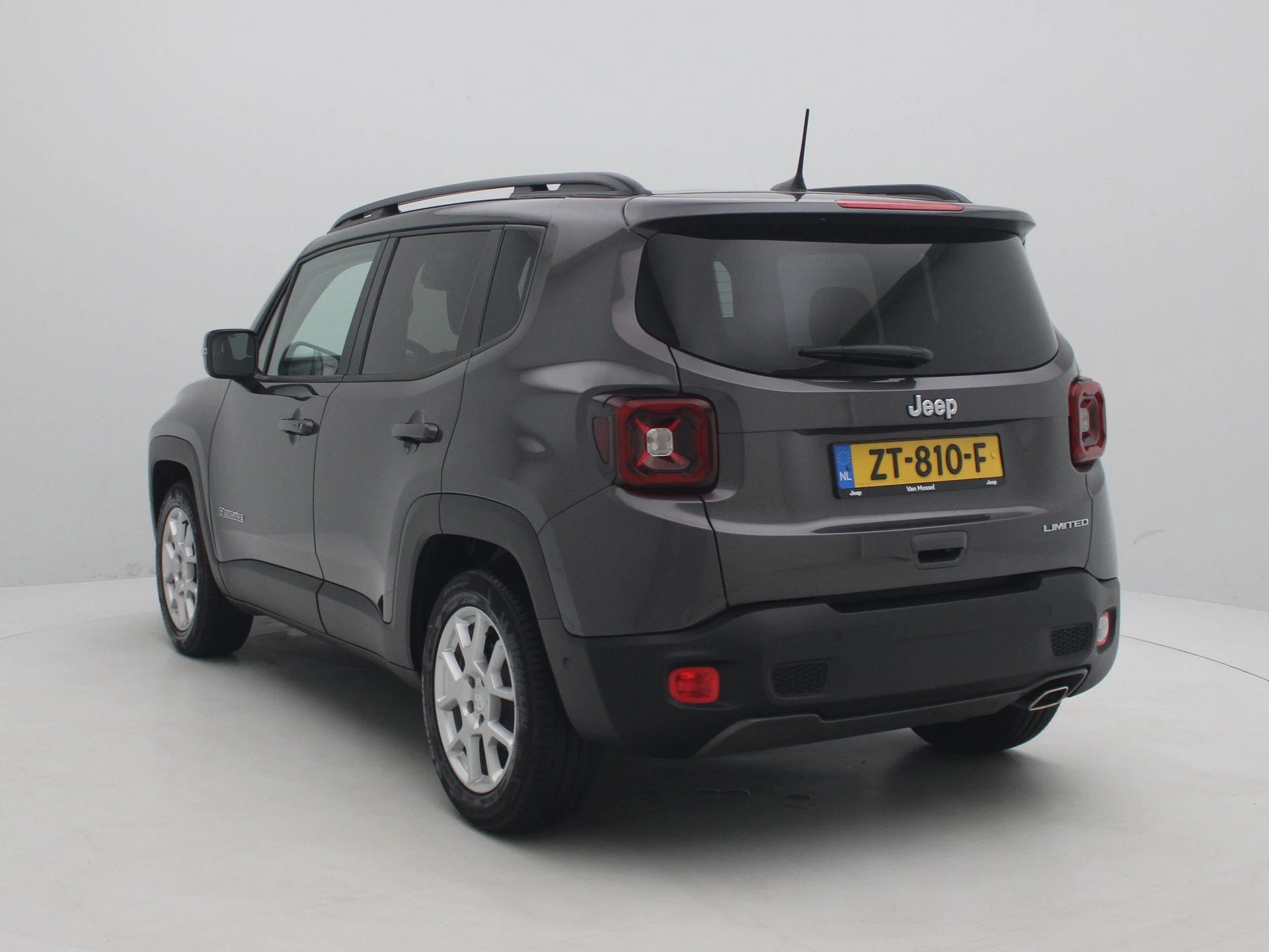 Jeep-Renegade-image-1