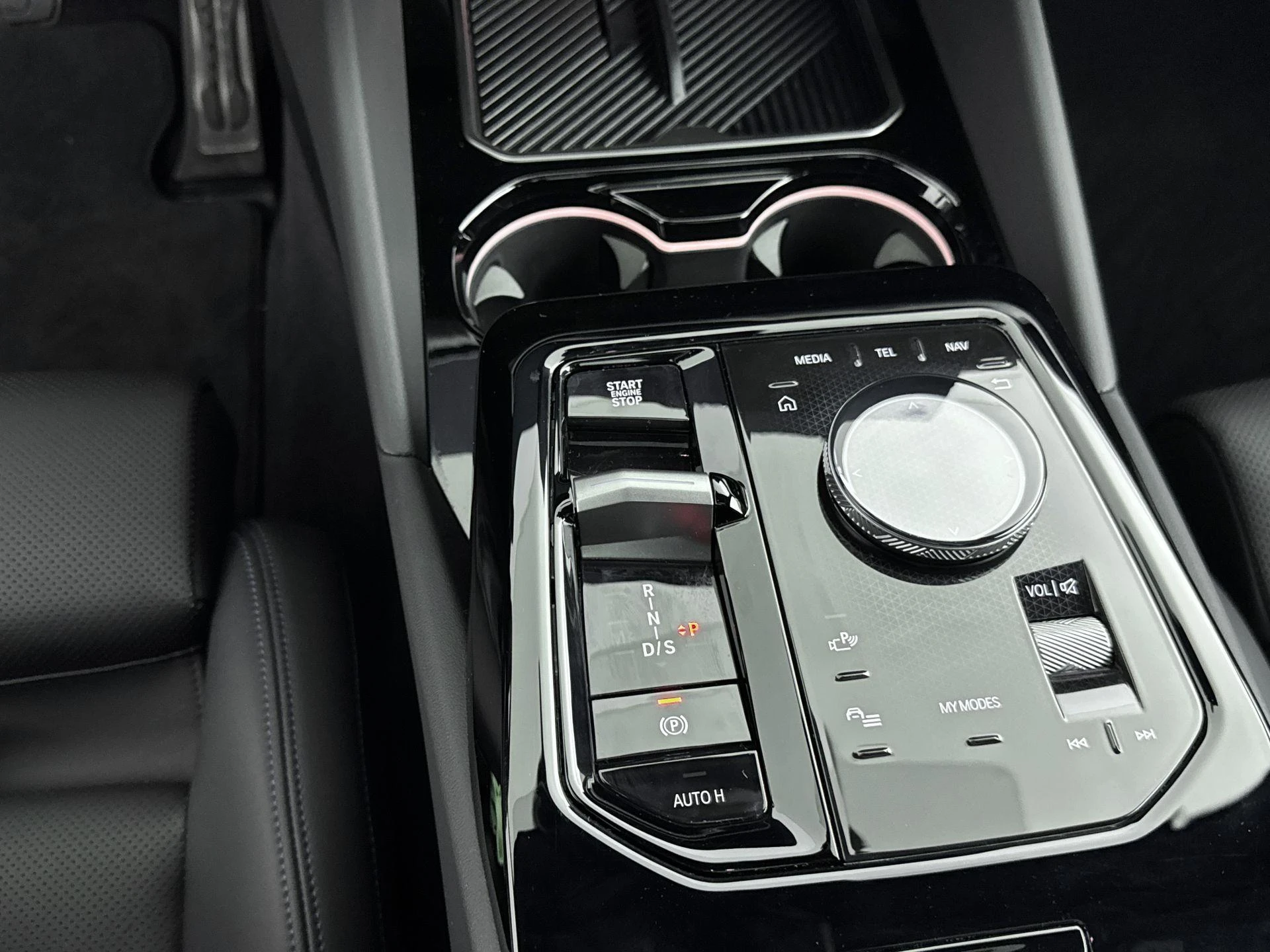 BMW-5 Serie-image-12