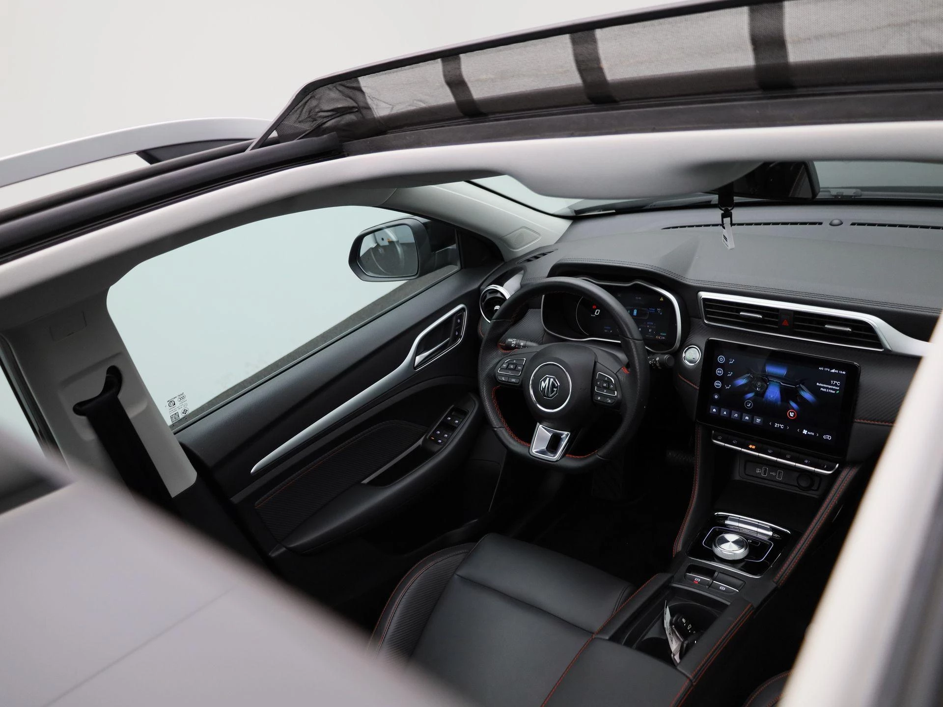 MG-ZS EV-image-35