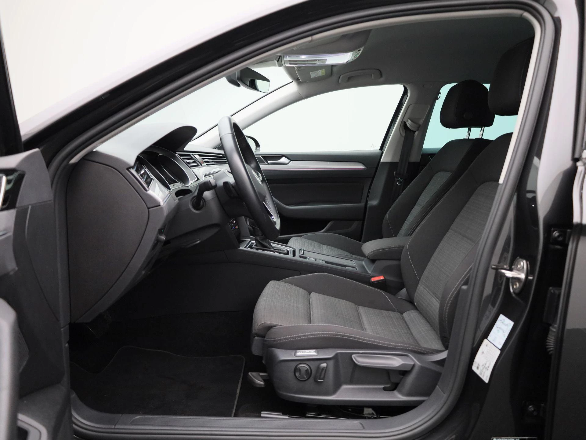 Volkswagen Passat Variant 2.0 TDI 90kW DSG Elegance Business