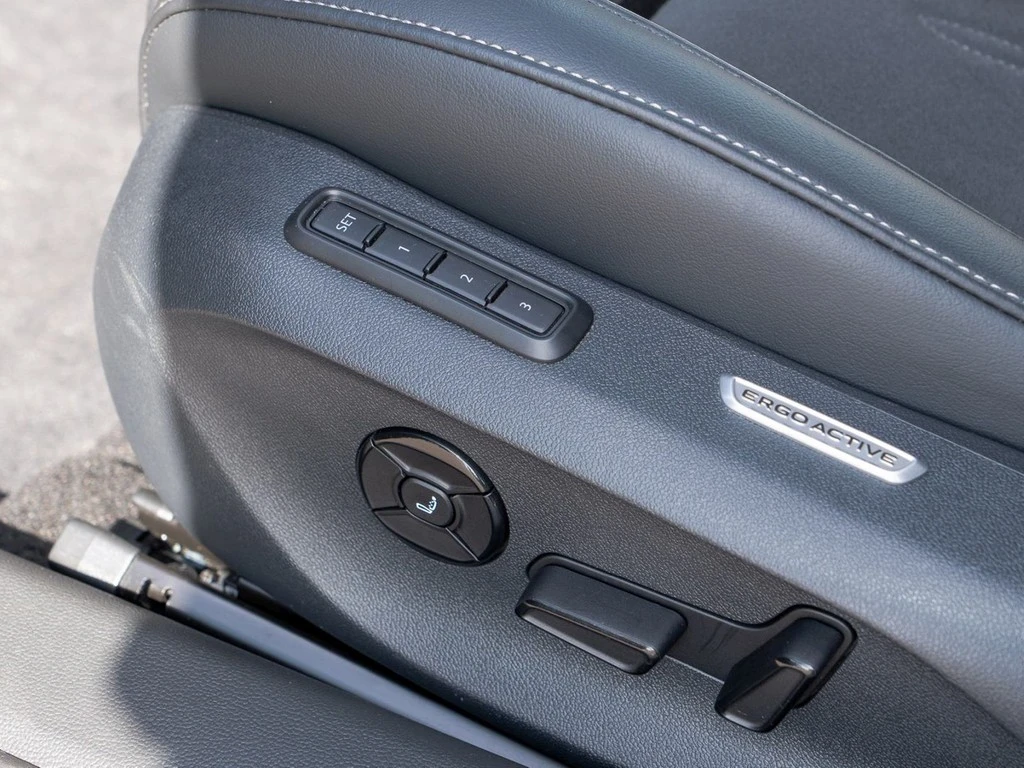 Volkswagen-Passat-image-20