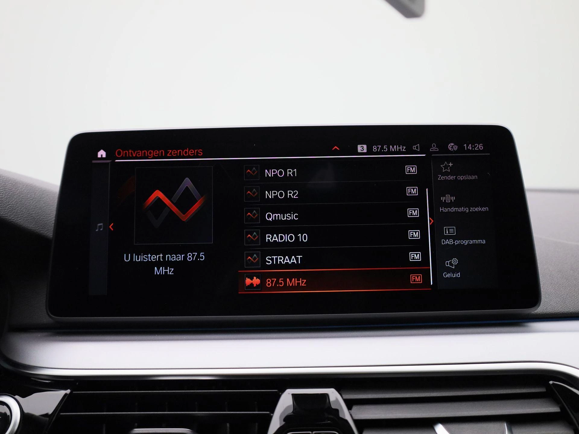 BMW-5 Serie-image-22