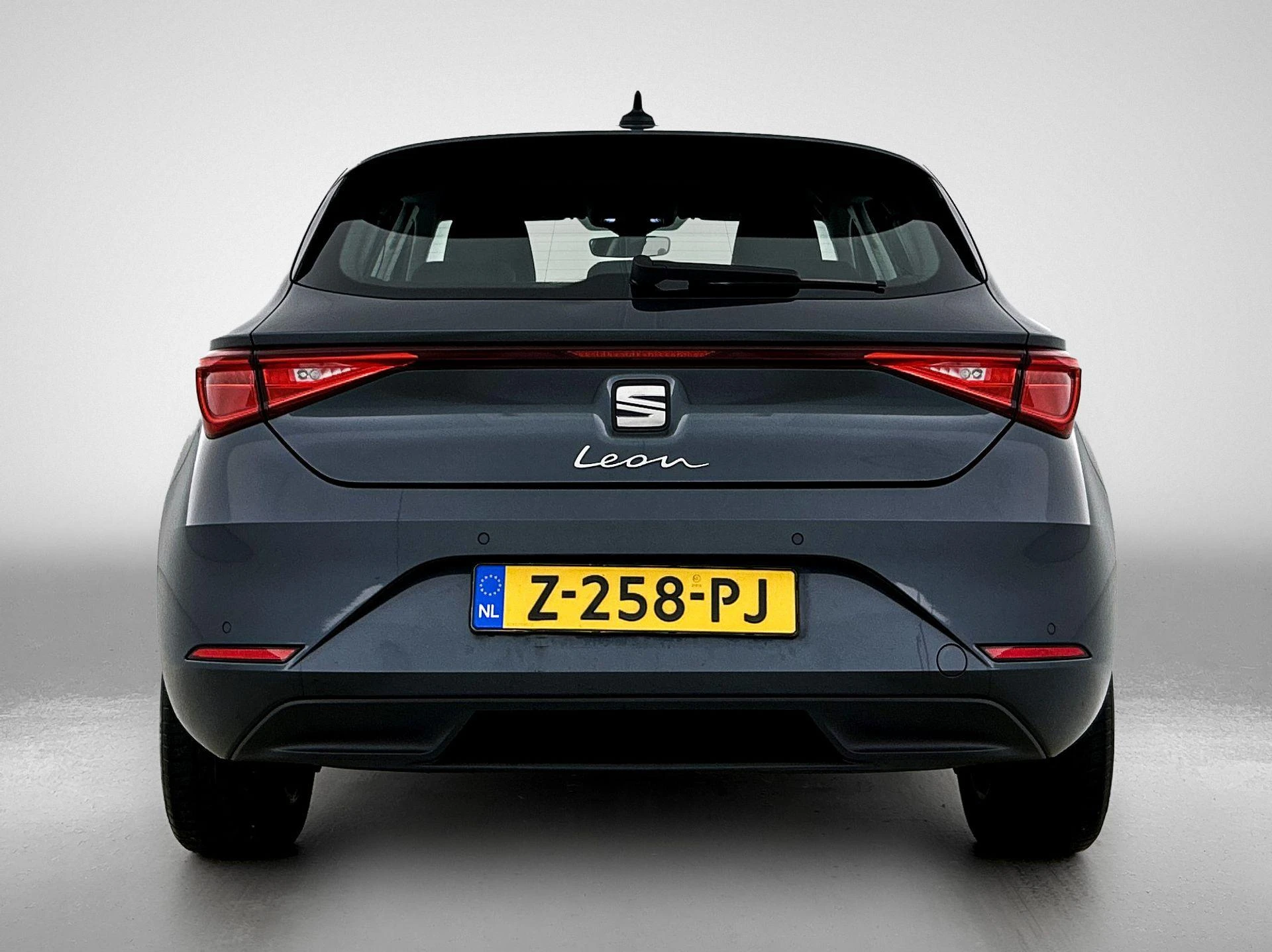 SEAT-Leon-image-2