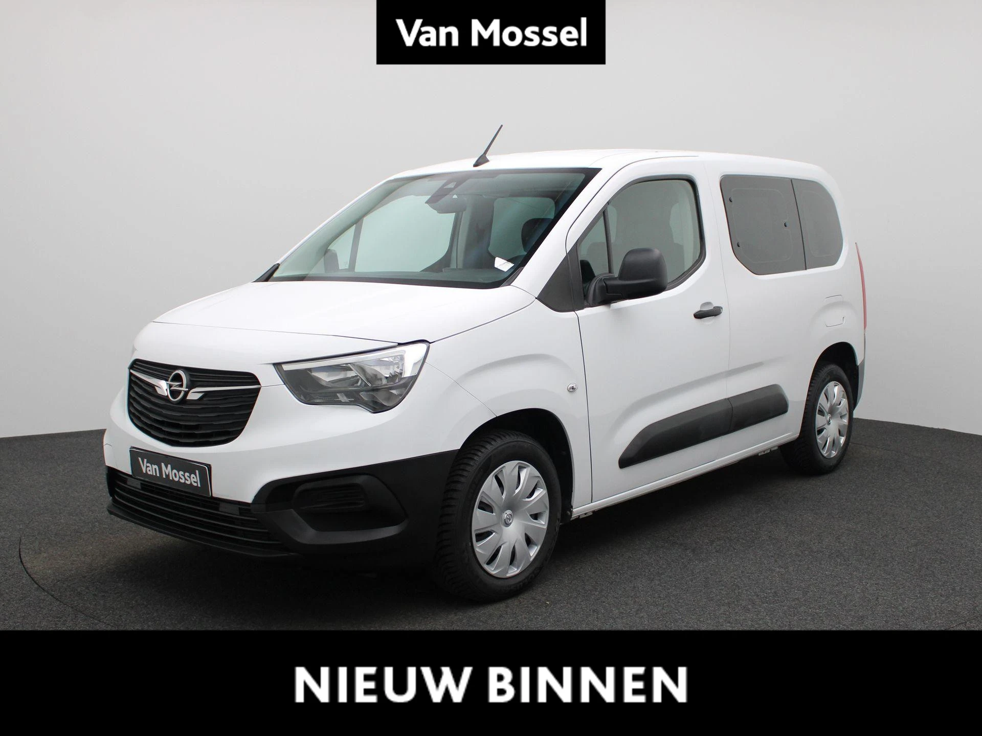 Opel-Combo Life-image-0