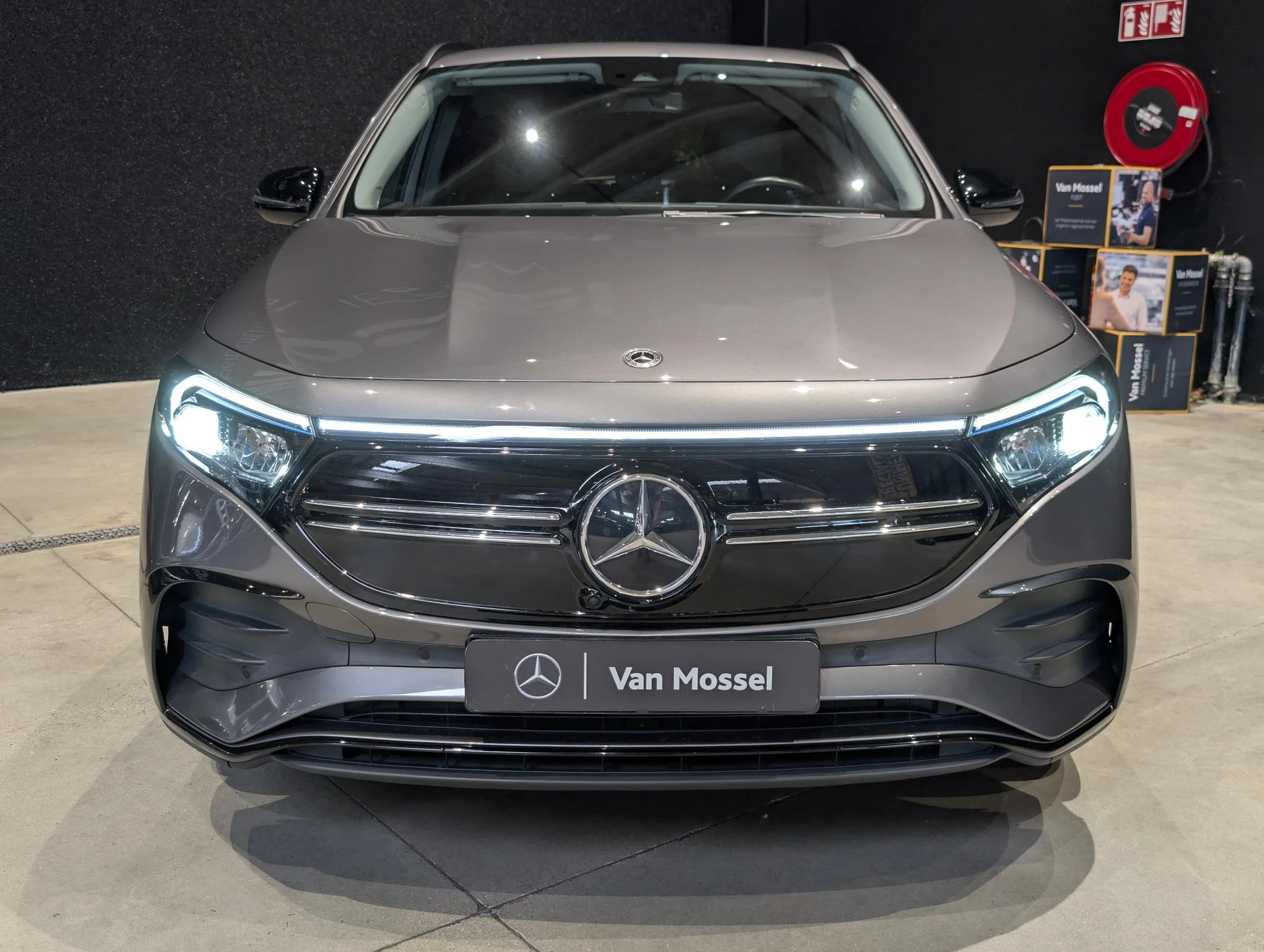 Mercedes-Benz-EQA-image-1