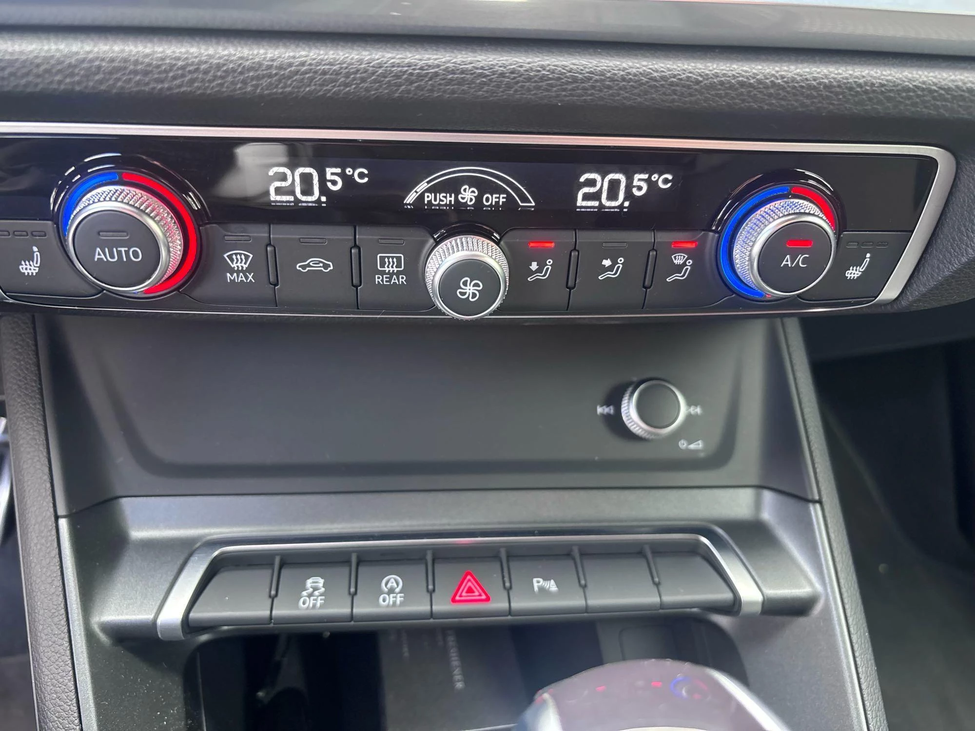 Audi Q3 35 TFSI S edition 150 PK