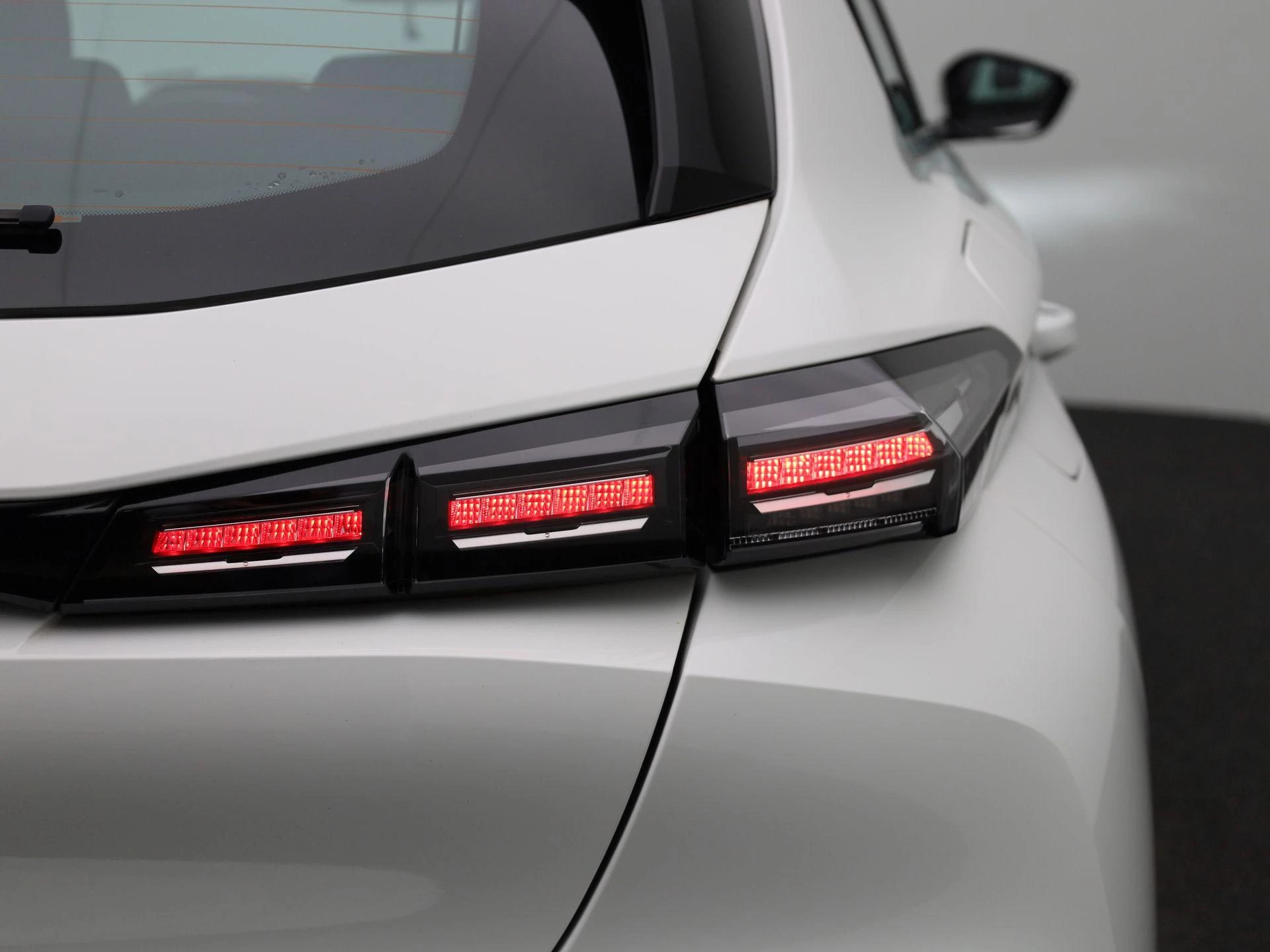 Peugeot-308-image-33