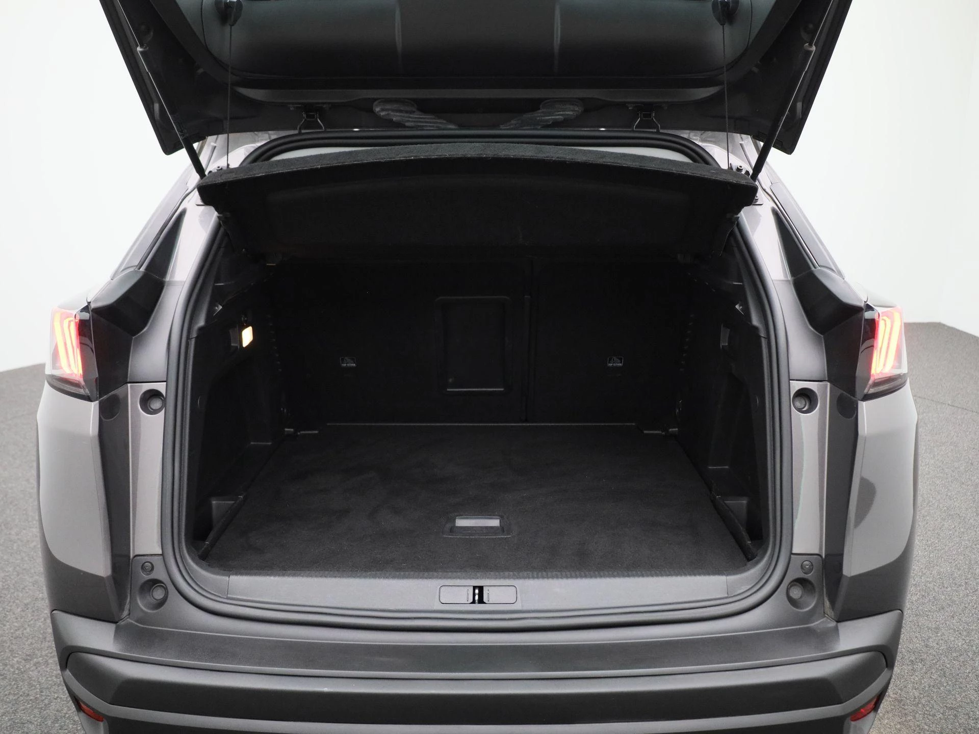 Peugeot 3008 1.5 BlueHDi 96kW S&S EAT8 Active Pack