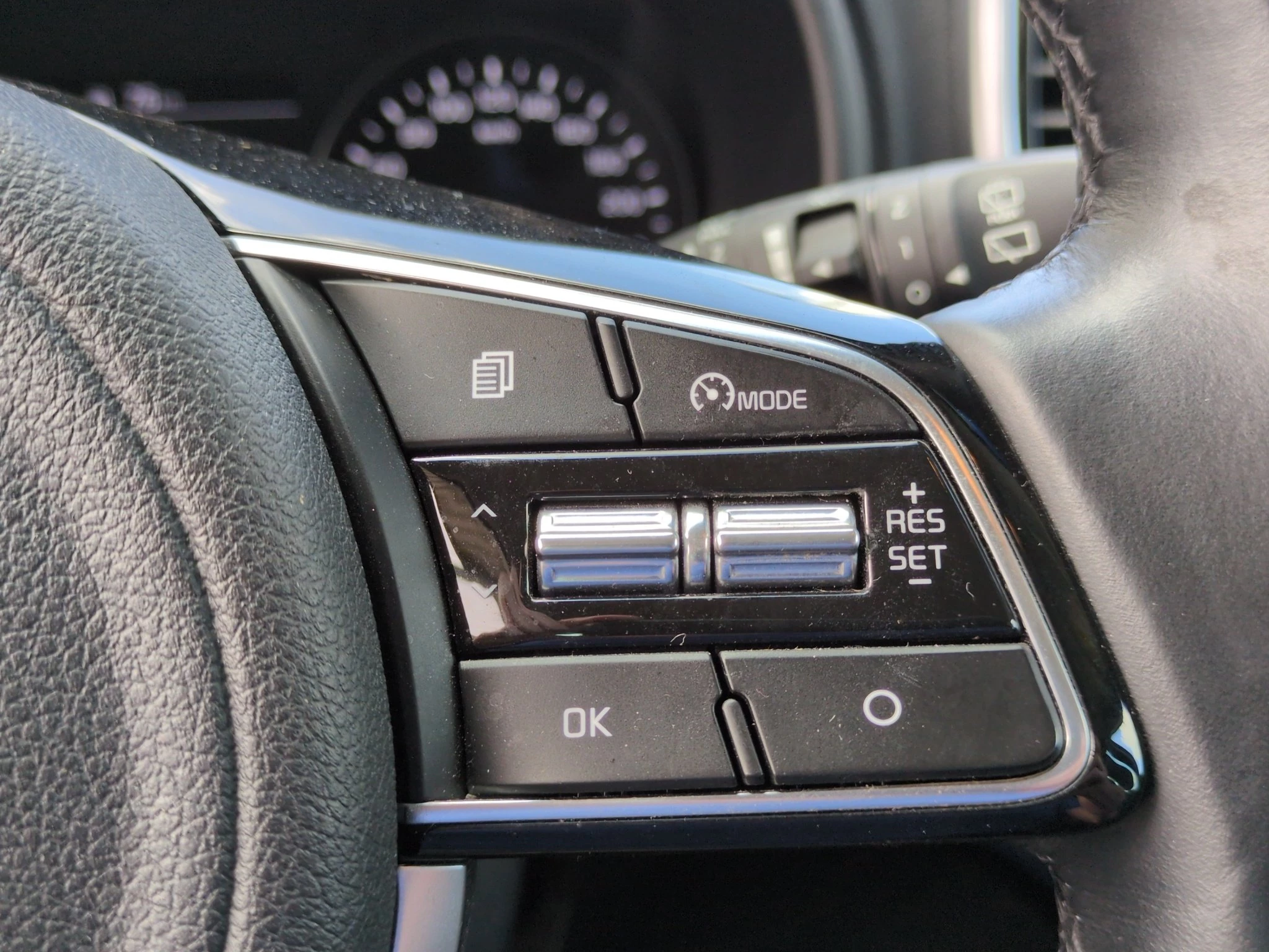 Kia Sportage Black Edition LEDER*SHZ*LRHZ*KLIMAAUT*RFK