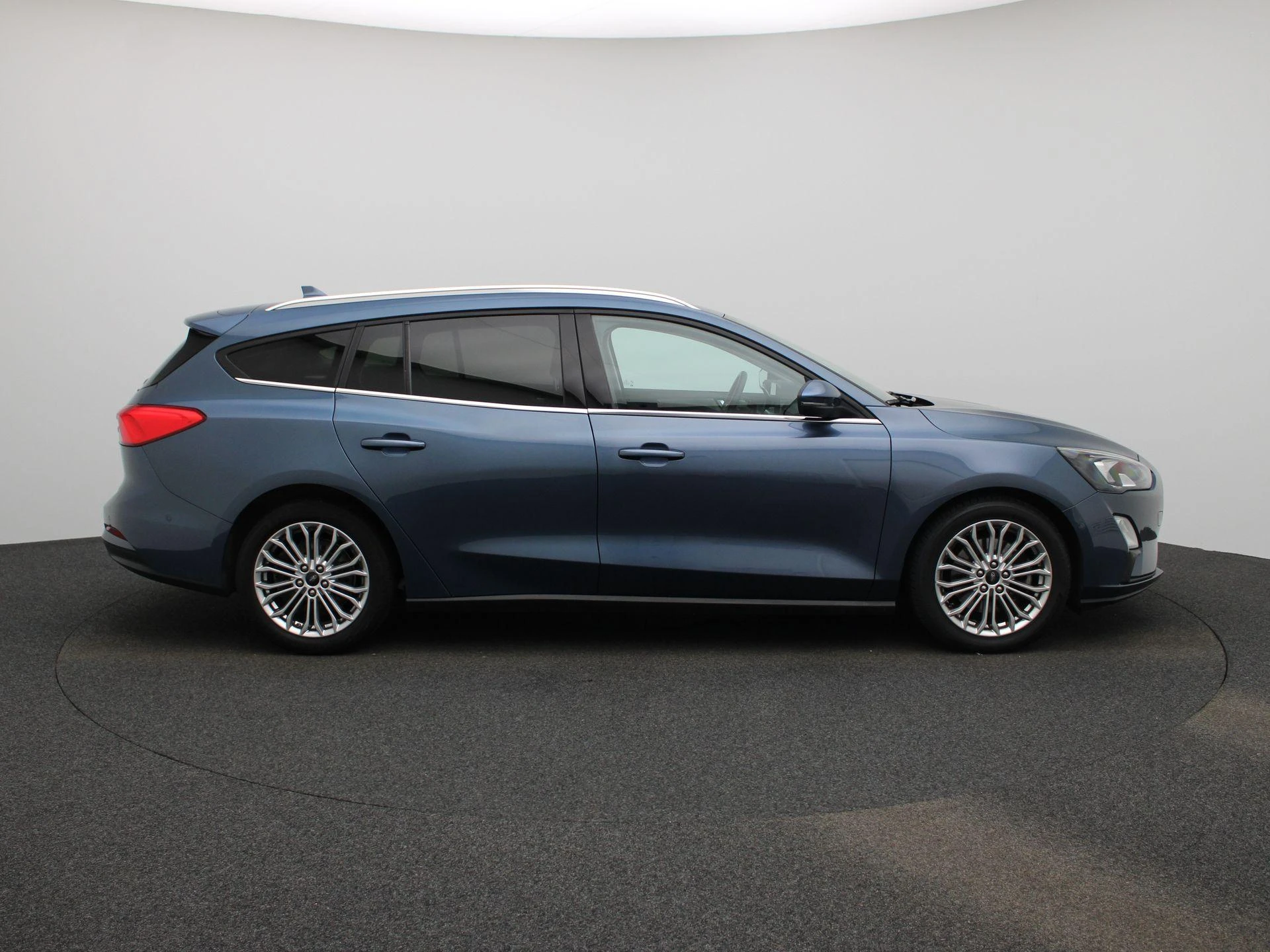 Ford-Focus-image-5