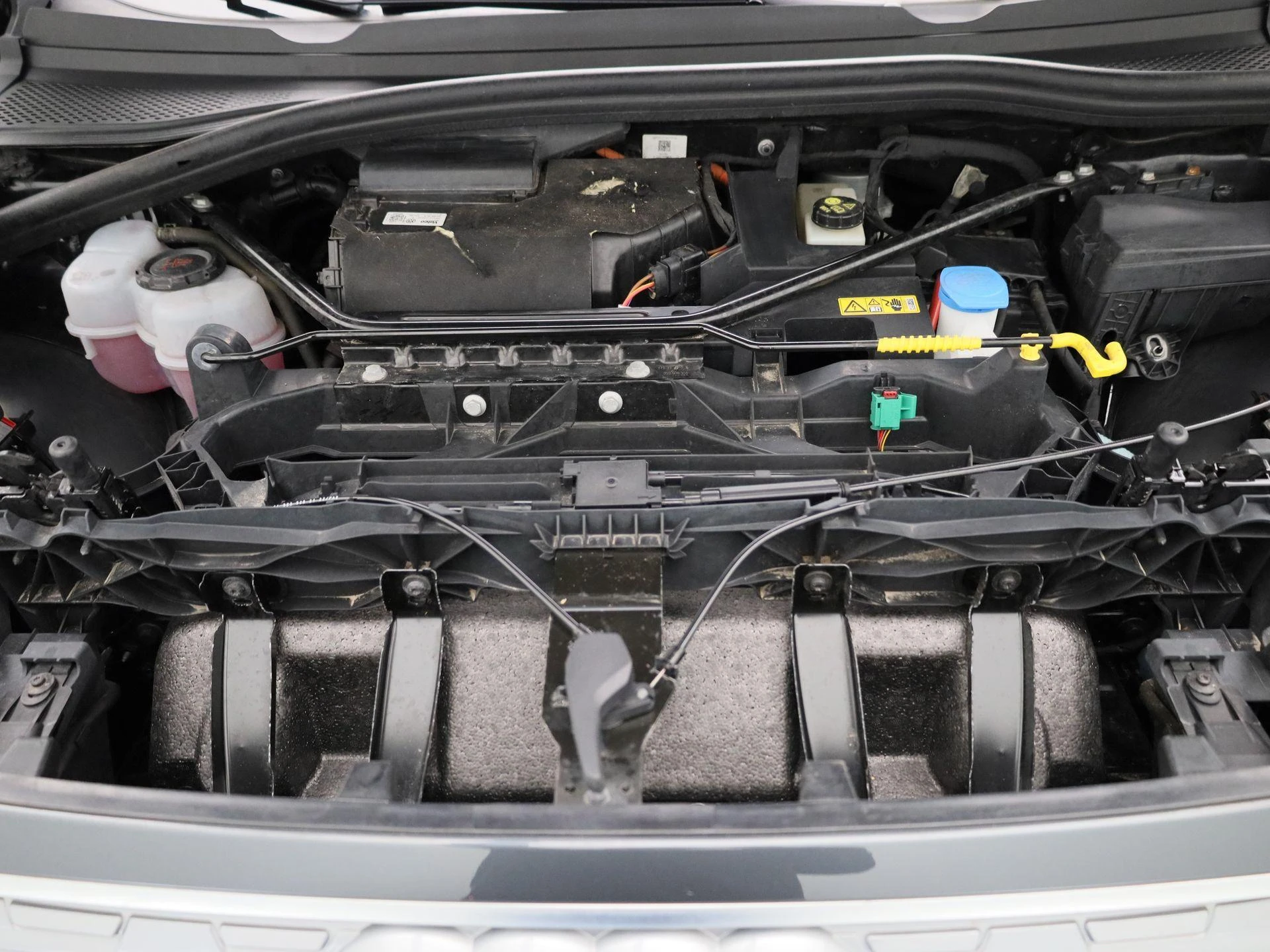 Audi-Q4 e-tron-image-39
